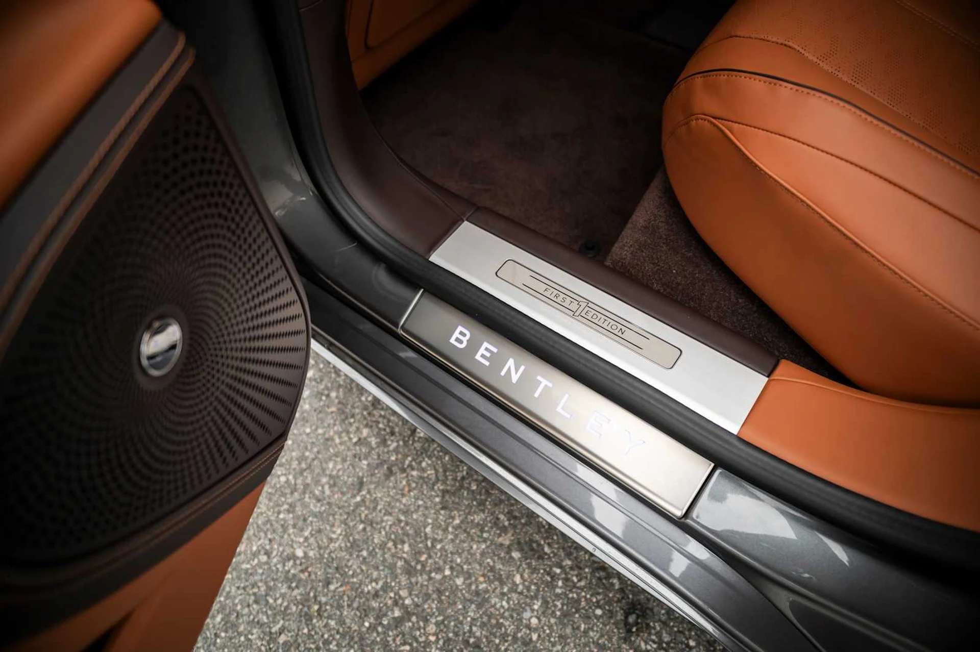 mph061_2135130147_a98f6aacfeae56ebac939b6a8e067937x_107c2161e3