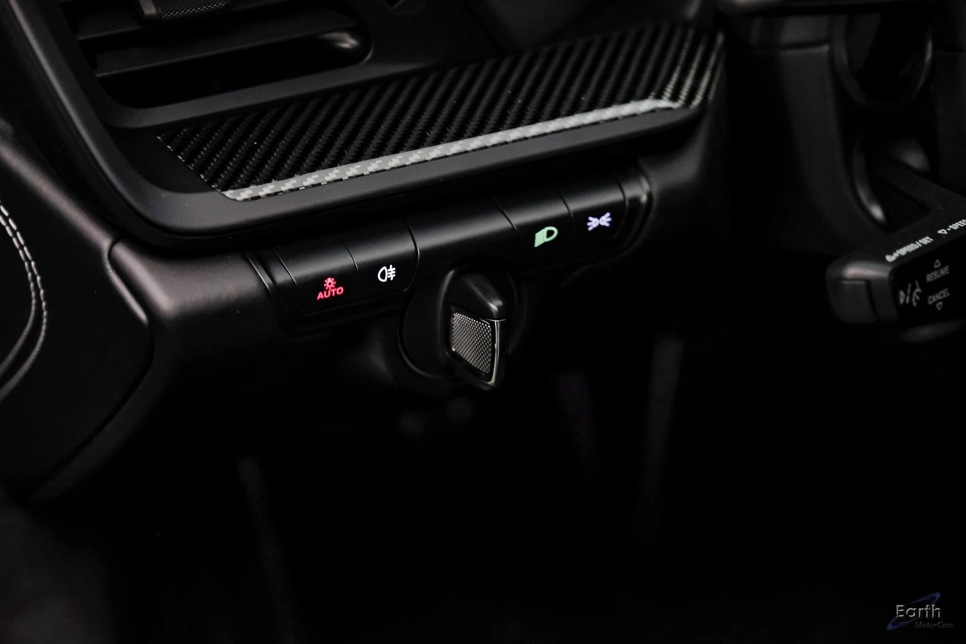 mph061_2152174301_7733e92455176903563b4bb35720c083x_81ad490ee4