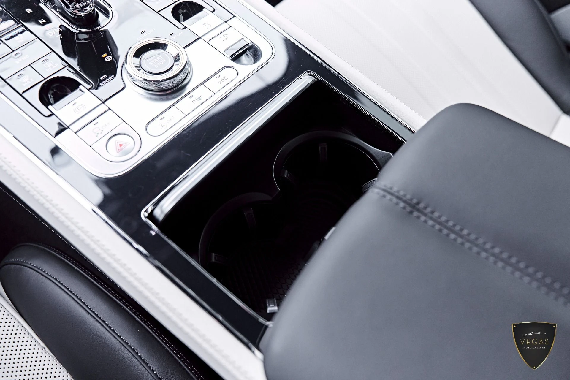 mph061_2169506233_Used_2023_Bentley_Continental_GT_V8_1782759612_01ede4f386