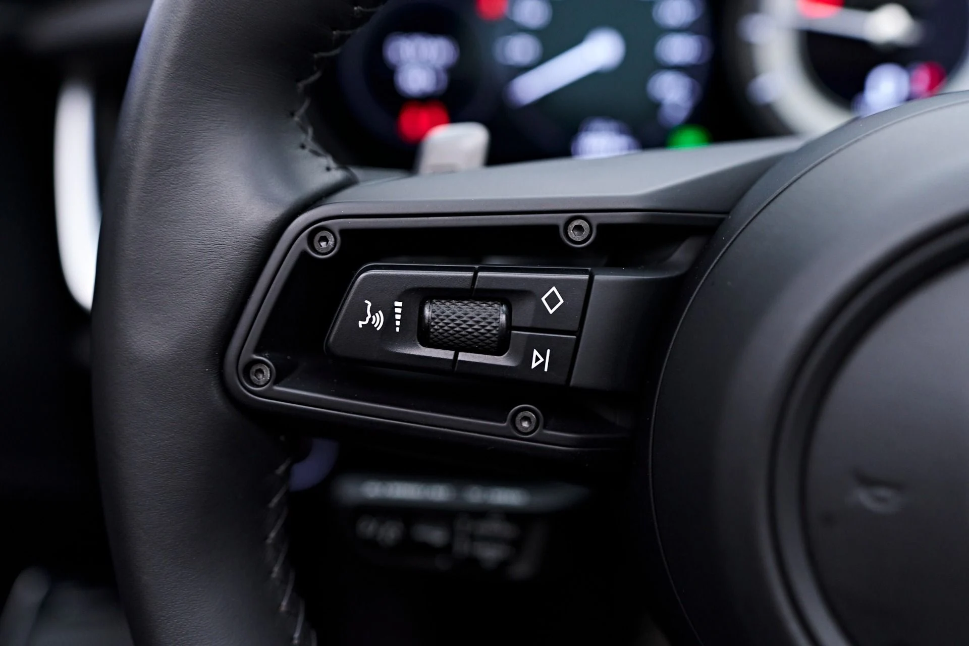 mph061_217596407_Used_2023_Porsche_911_Turbo_S_1755219386_afb73acde5