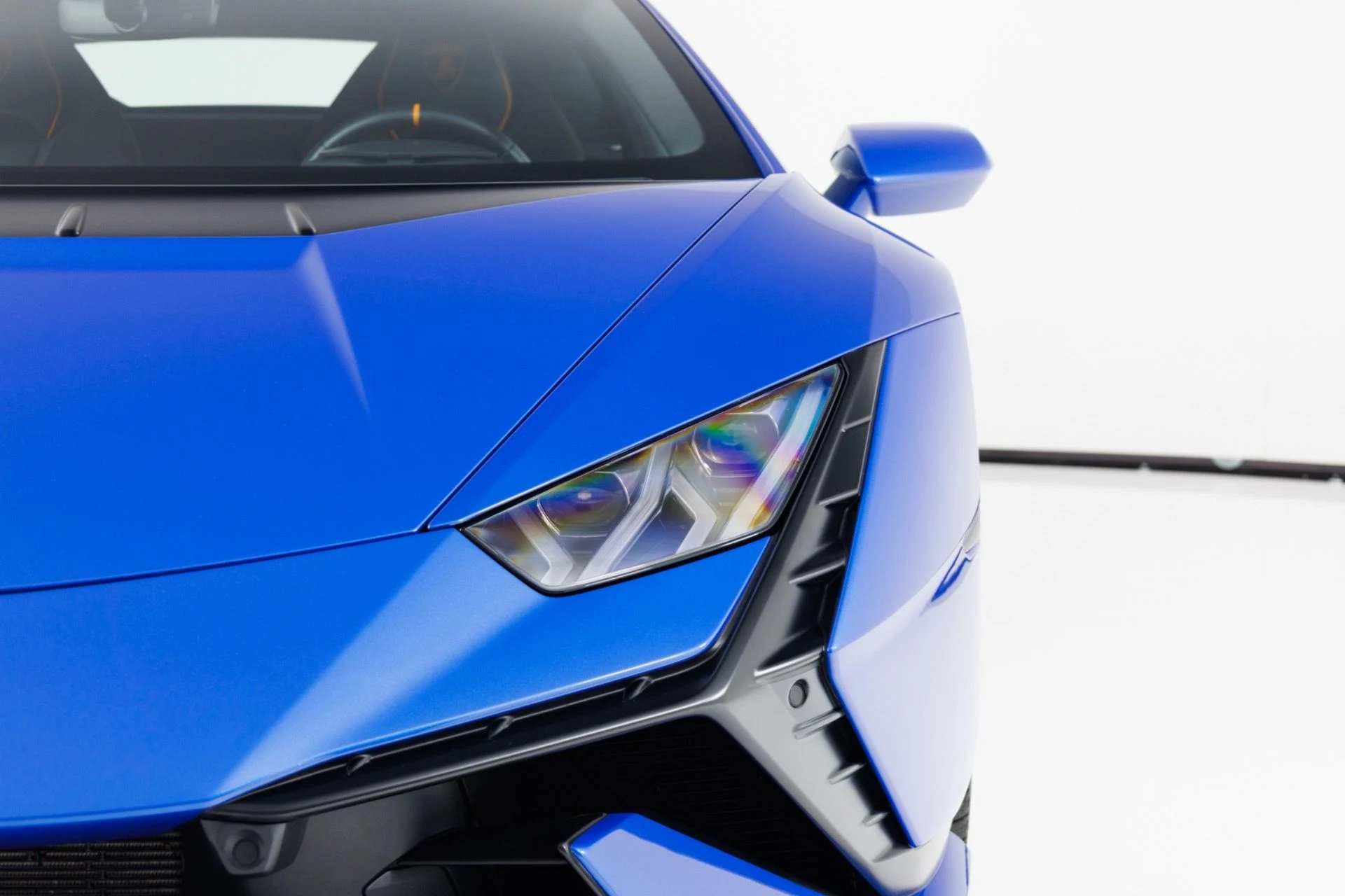 mph061_2185679406_Used_2023_Lamborghini_Huracan_Tecnica_1784830852_c8f9cea59d
