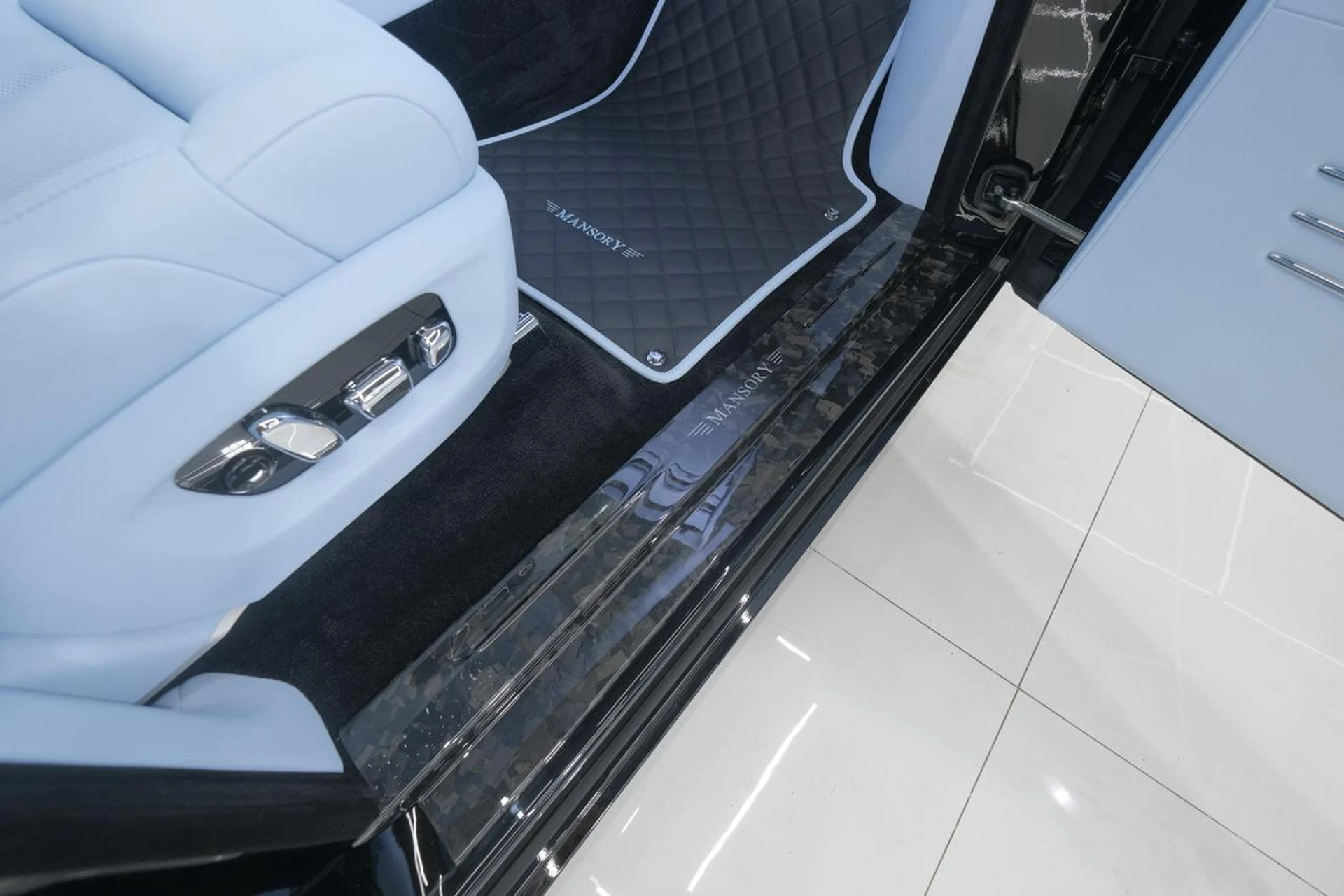 mph061_220613490_4a3b2faccb4f1be1817855ad4f798dc0_5c137ad8a4