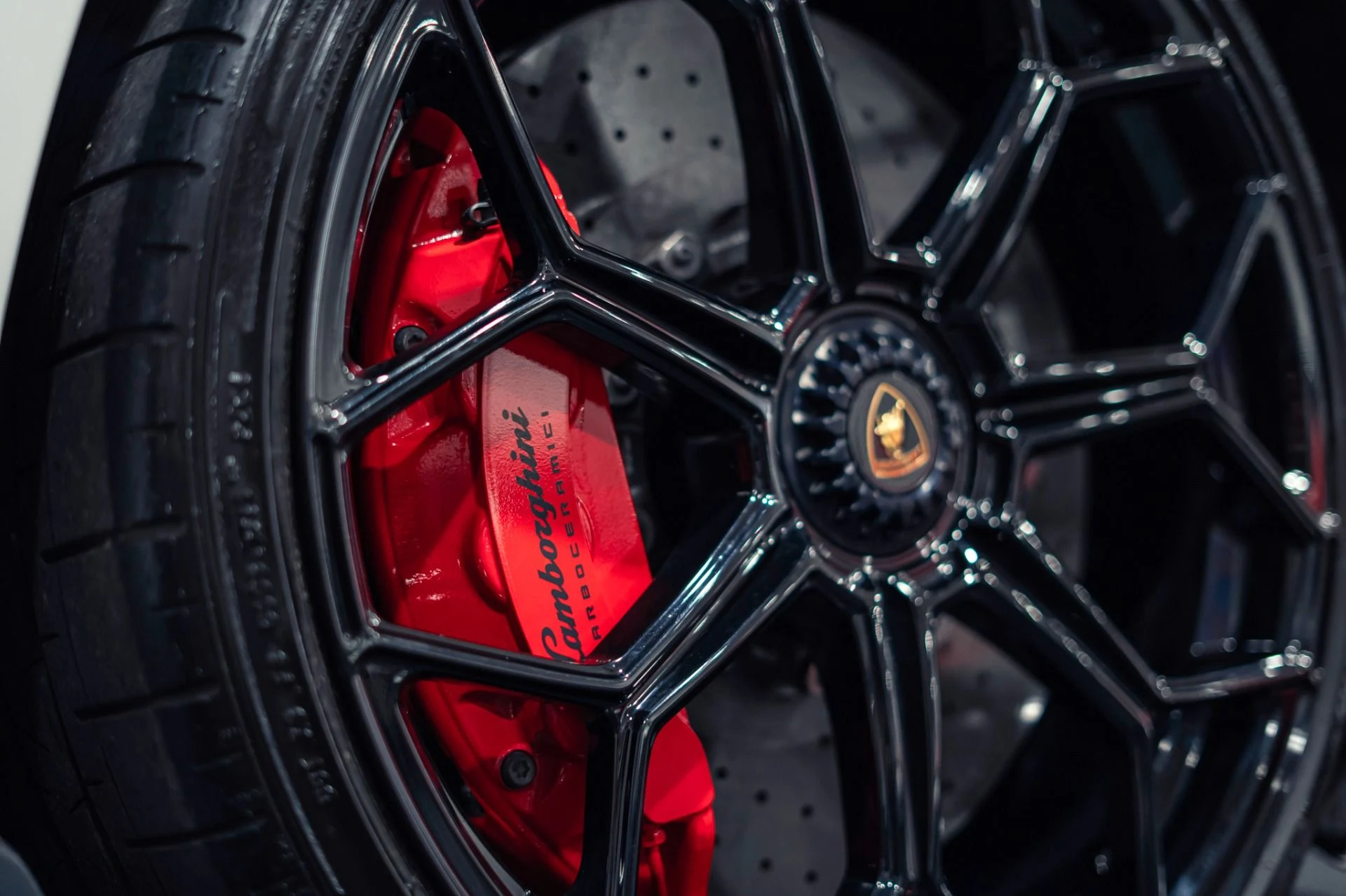 mph061_2211443707_Used_2020_Lamborghini_Aventador_LP_770_4_SVJ_1778086916_3b9a44acc8