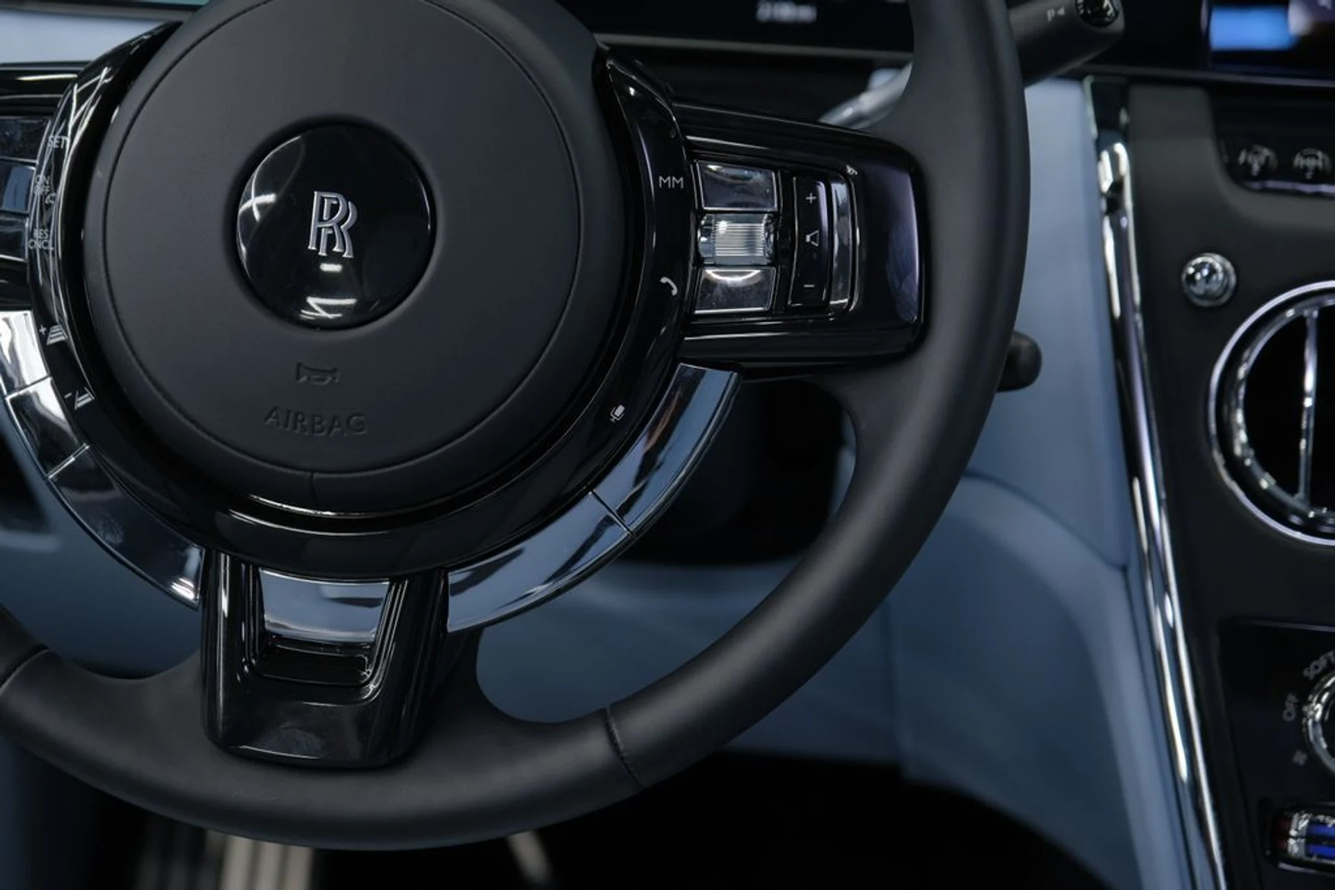 mph061_2214823169_04e52cea6c3500ff8106c56ff578b439_93120225db