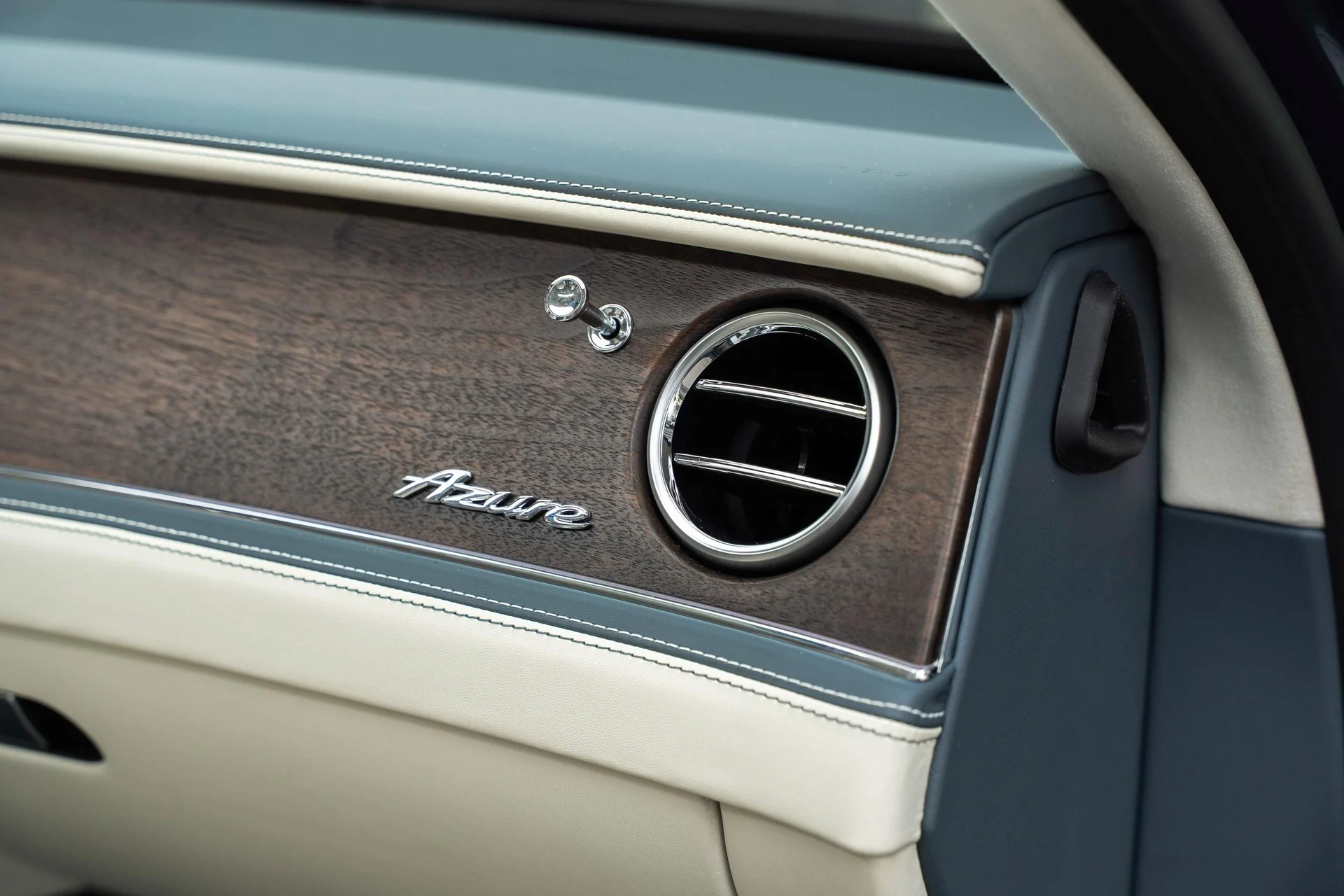 mph061_2218337357_477619931_6954c0ce4e73cd9f103f507f_334ca2665a