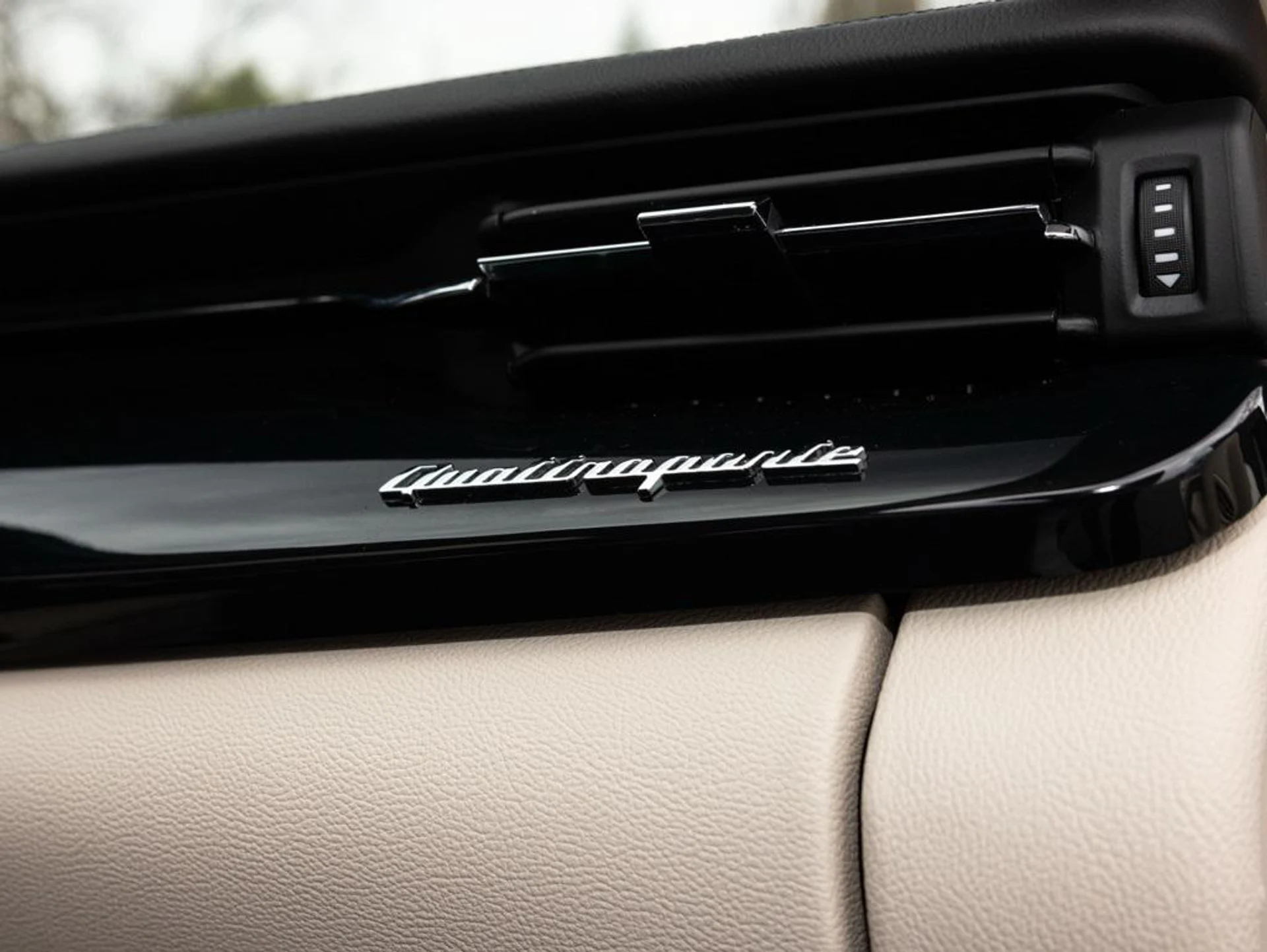 mph061_2220458901_472374605_6925efe342064a968b9b85e5_3c01c3626d