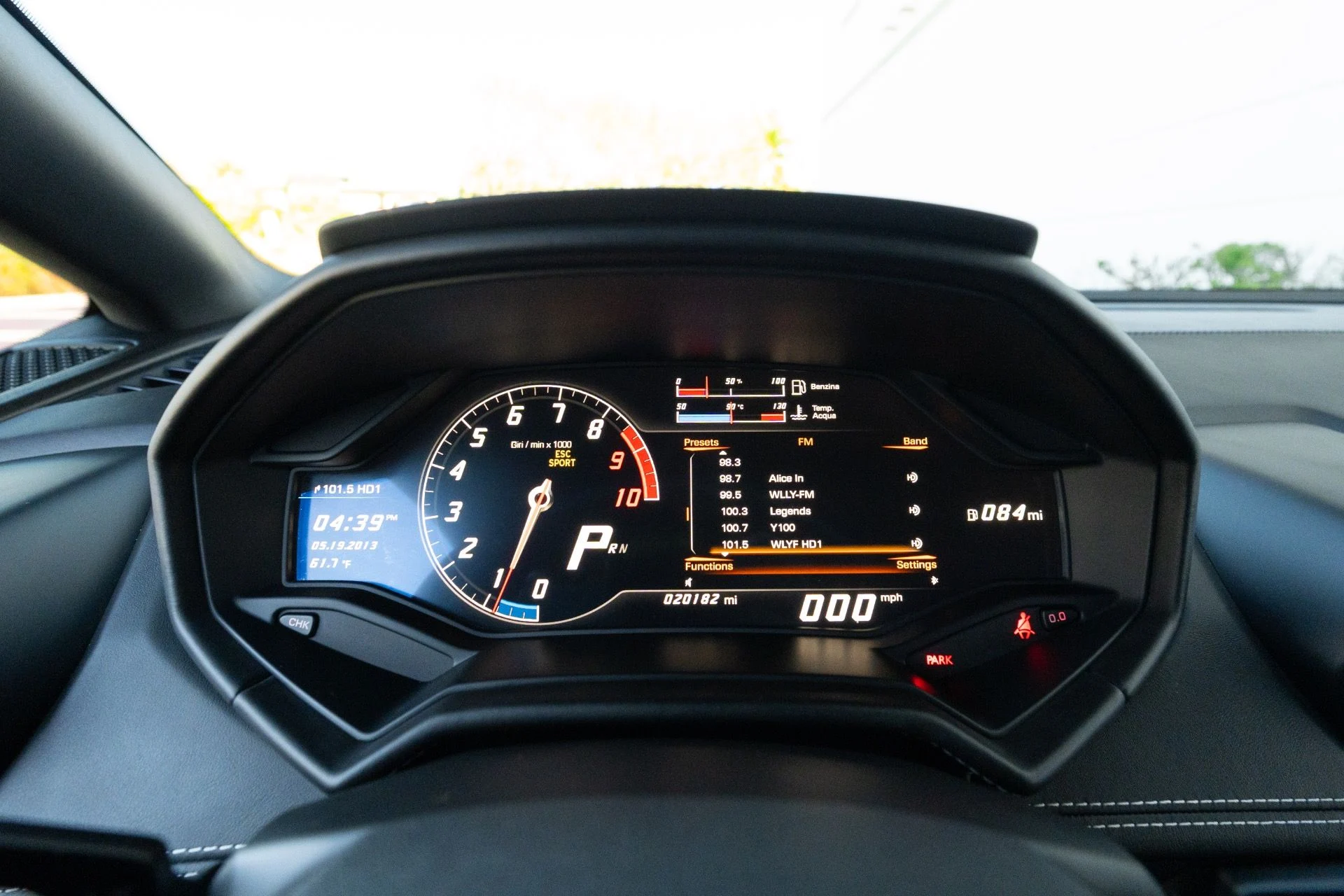 mph061_2289606276_Used_2016_Lamborghini_Huracan_LP_610_4_1771995727_e48f0a8618