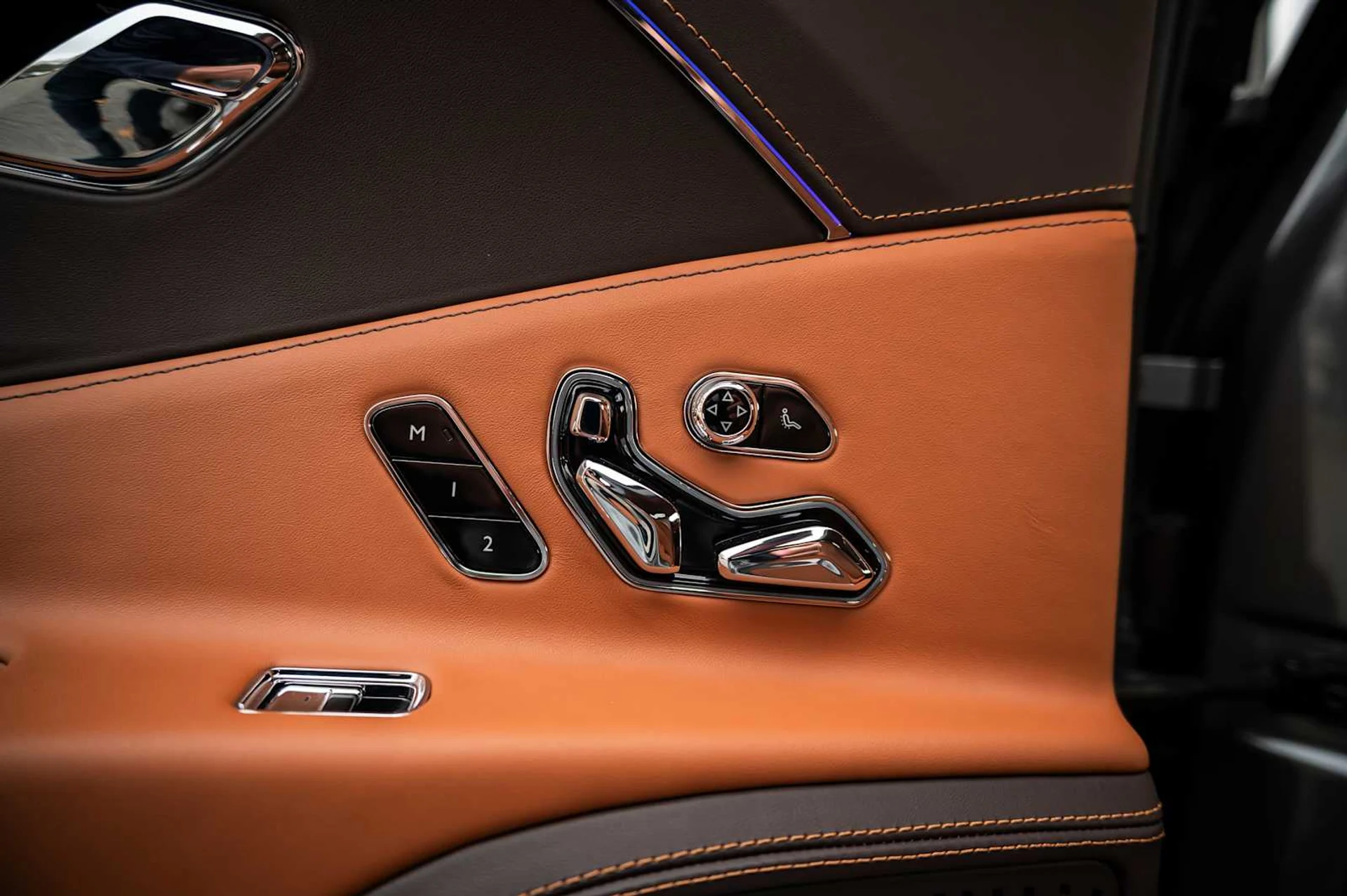 mph061_235635259_f8ed1fa40be46bd6a3632579558e055ex_81adfdf8e4