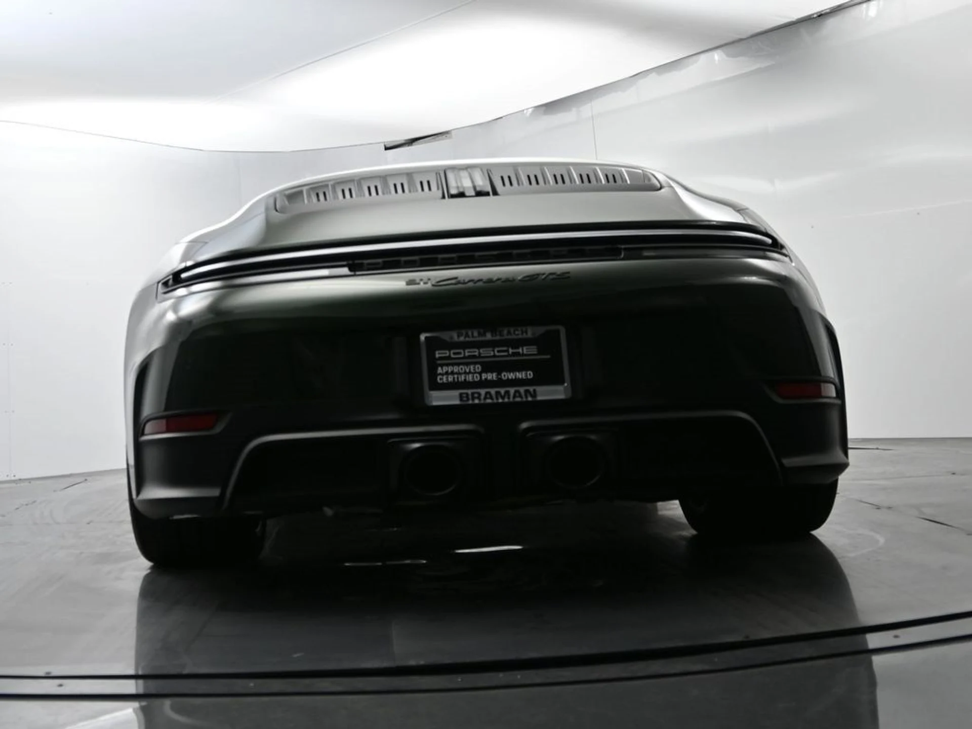 mph061_2358941977_ee2e6719b85f40593497ffeb748dccf4_3606cc10b9