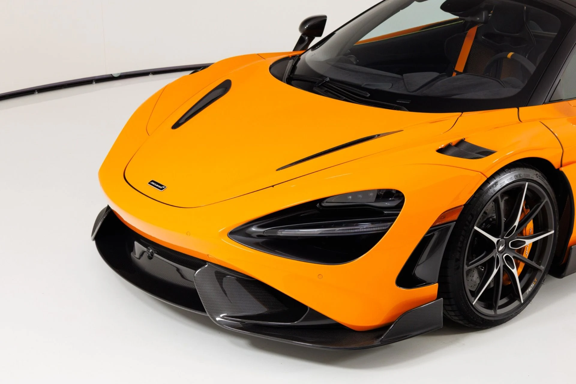 mph061_236646034_Used_2021_Mc_Laren_765_LT_1790963861_4489eef4d7