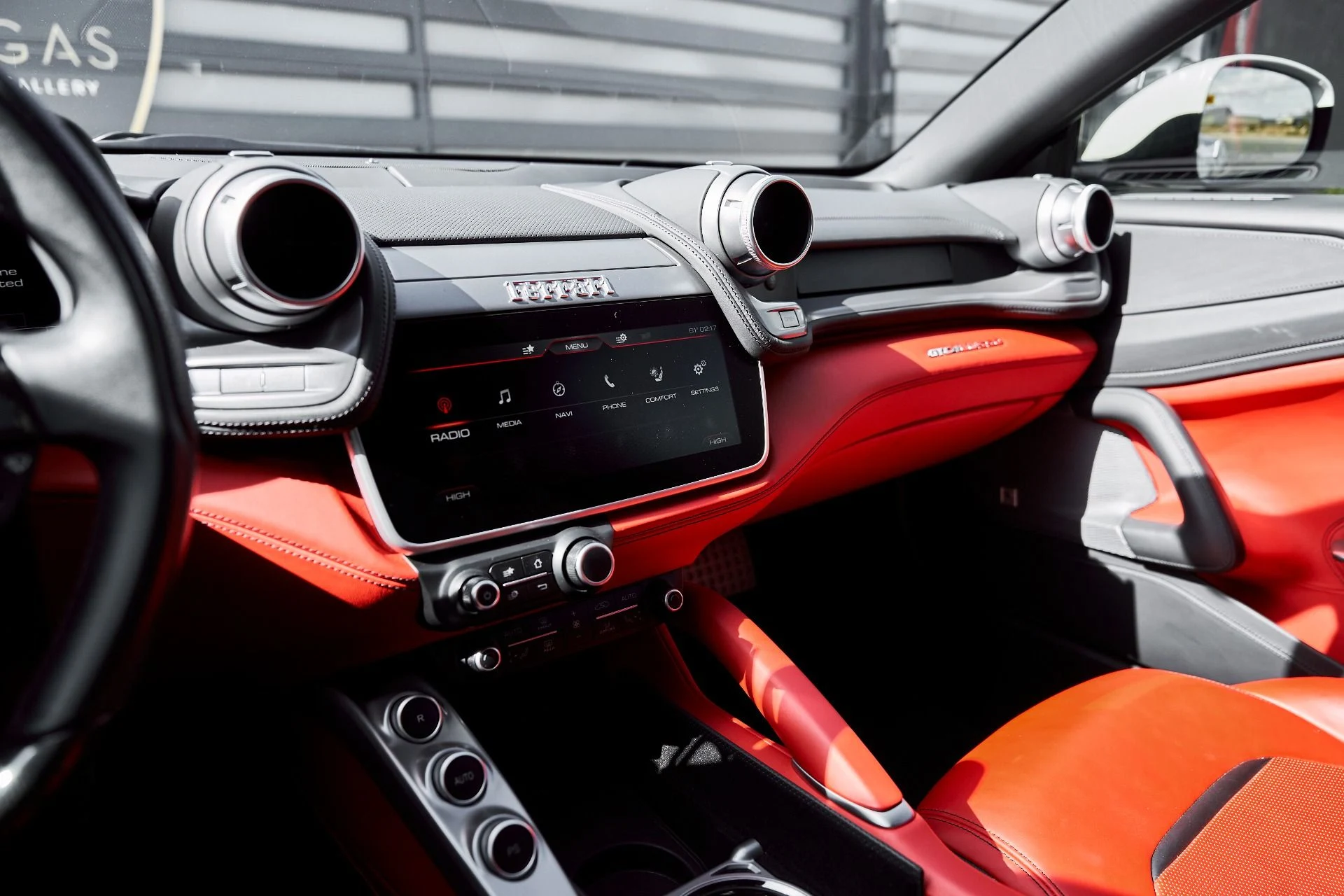 mph061_2369419436_Used_2019_Ferrari_GTC_4_Lusso_V12_1771467713_cf2998581d