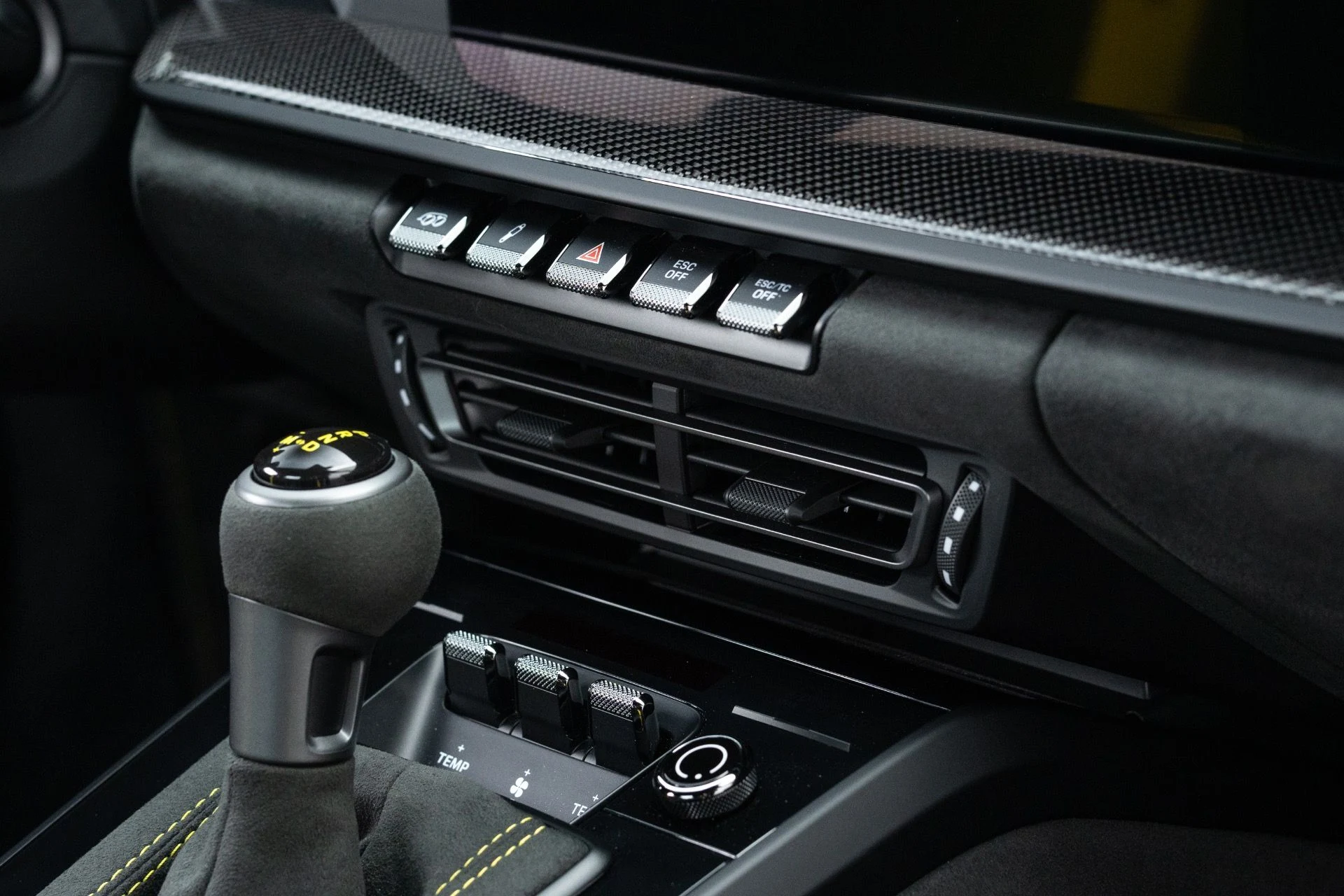 mph061_2373572844_Used_2024_Porsche_911_GT_3_1776966322_740ff3f07f