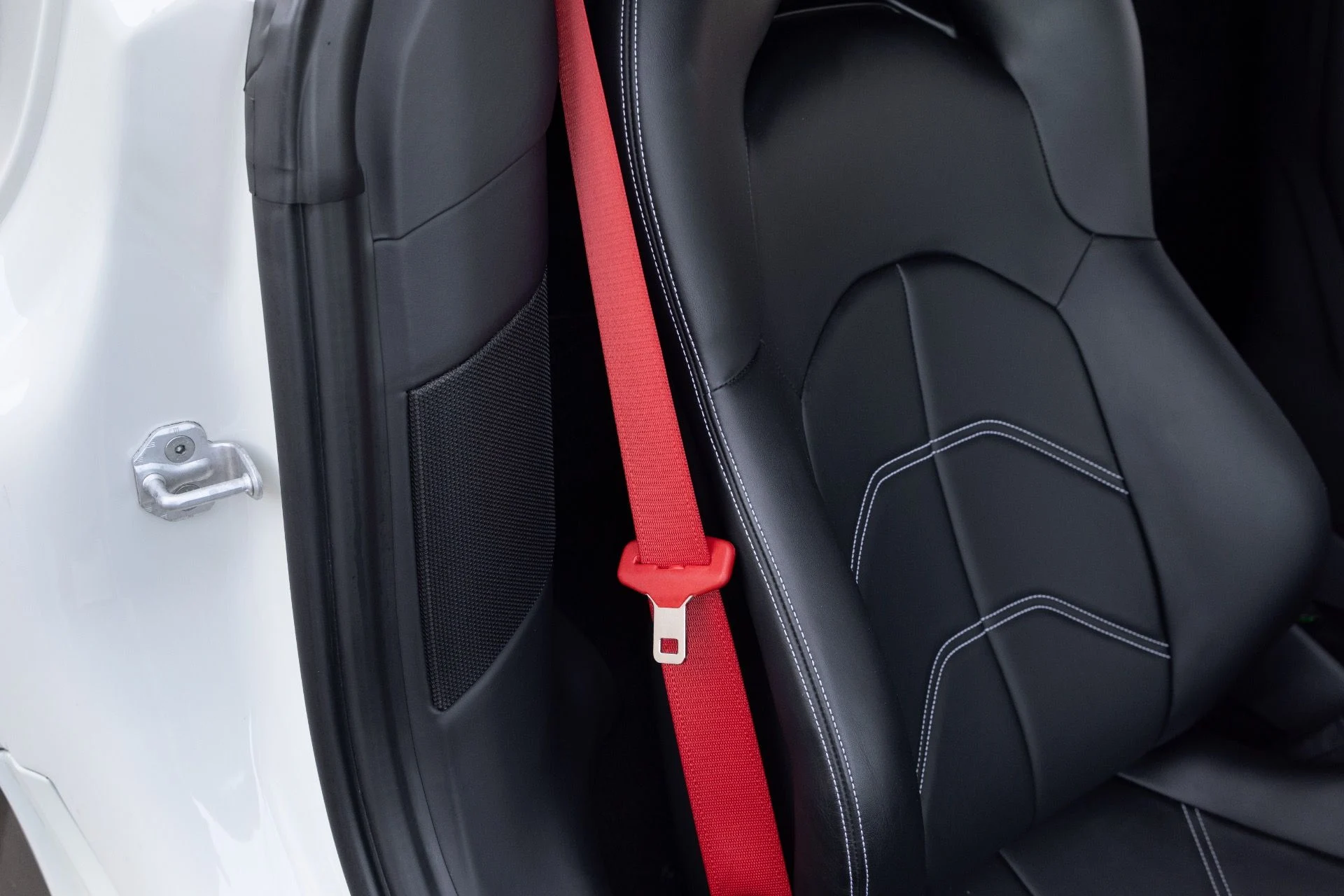 mph061_2410876337_Used_2018_Ferrari_488_GTB_1778883236_df7529dc5e
