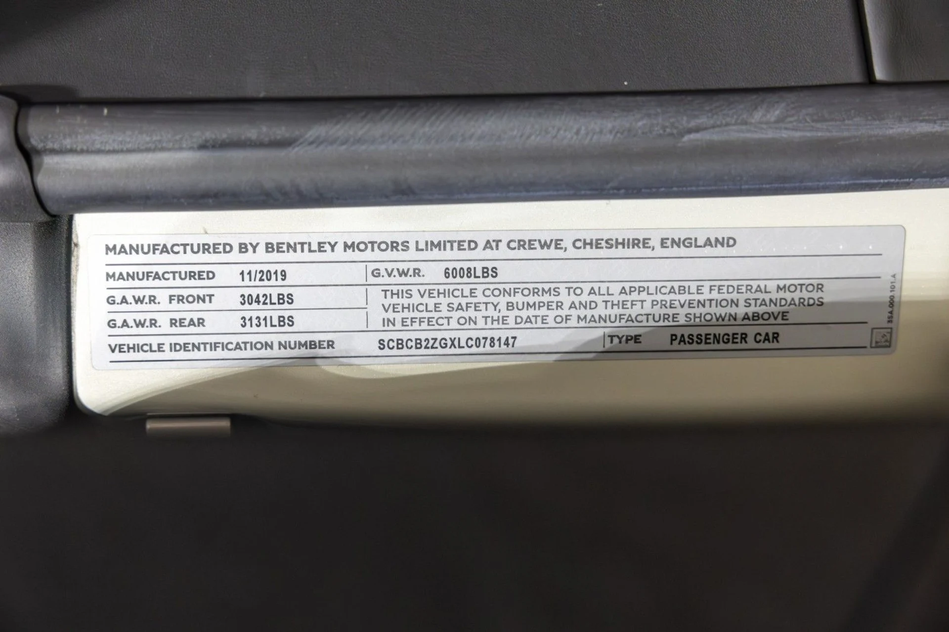 mph061_2473806038_ww_8c00743faf