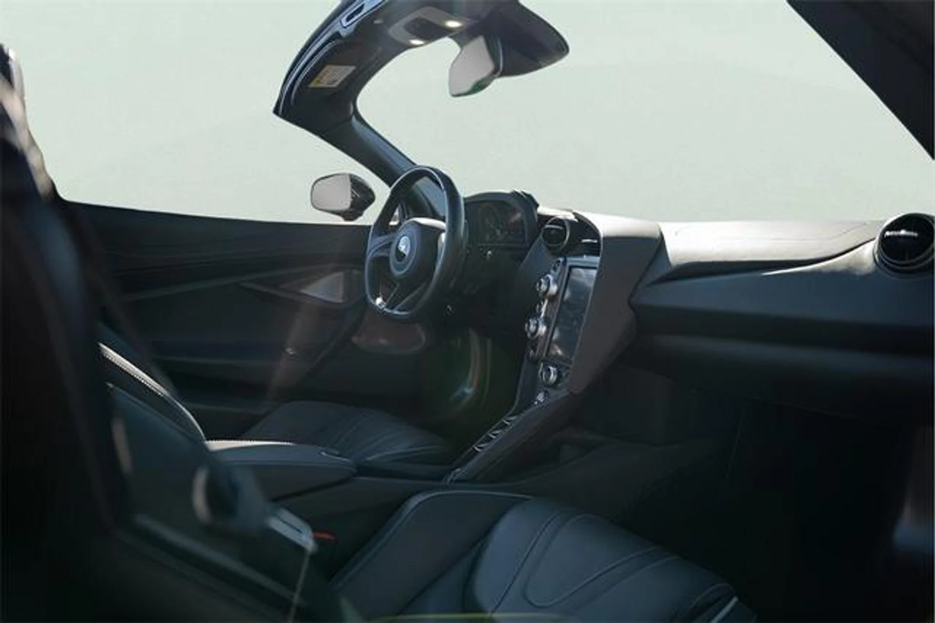 mph061_2475310627_04_XE_Wkn_Xdxu_Je_U89g_H5fpr_QDBQ_5e113d0dc6