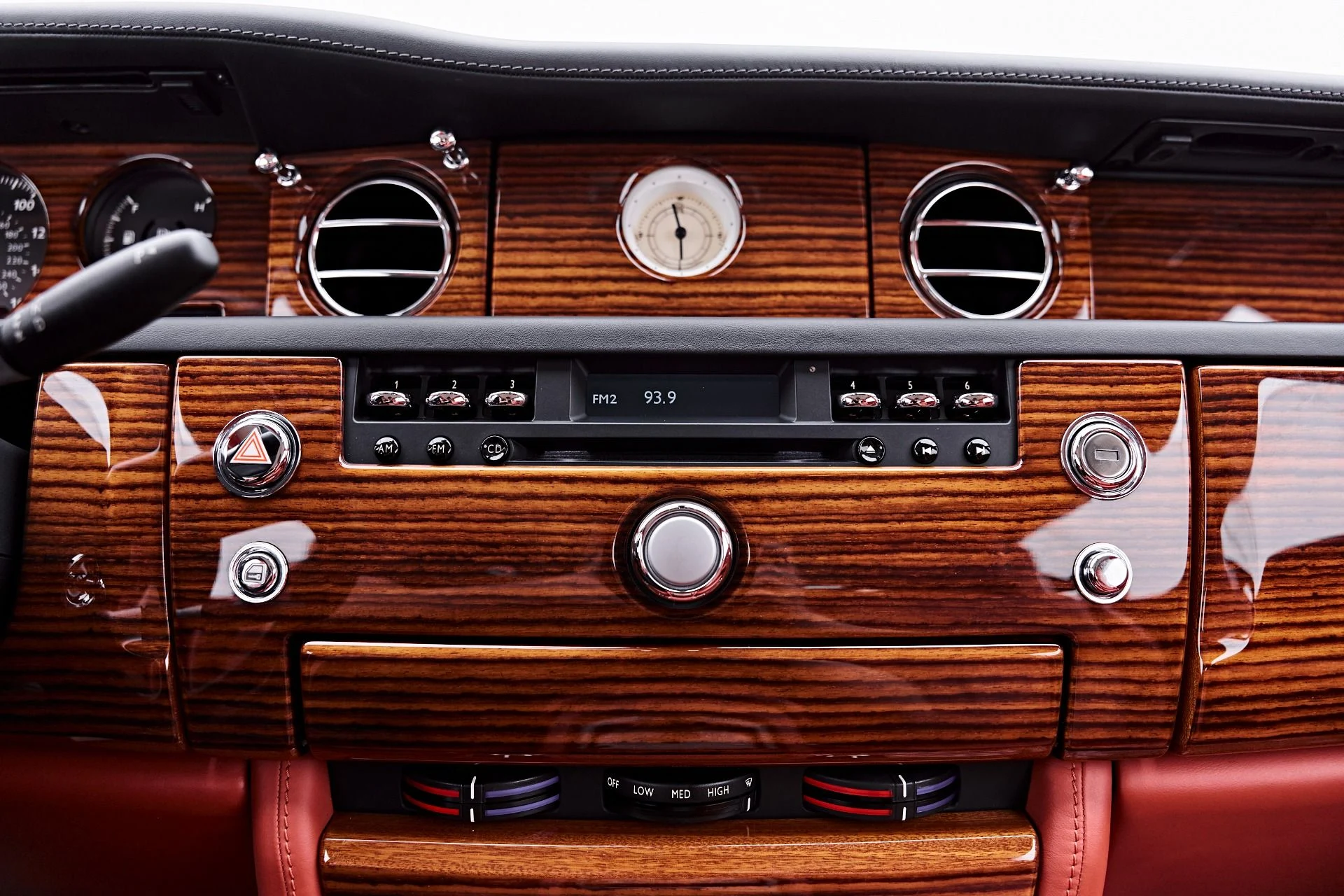 mph061_2478028261_Used_2009_Rolls_Royce_Phantom_Coupe_Base_1784853787_833e9c0321
