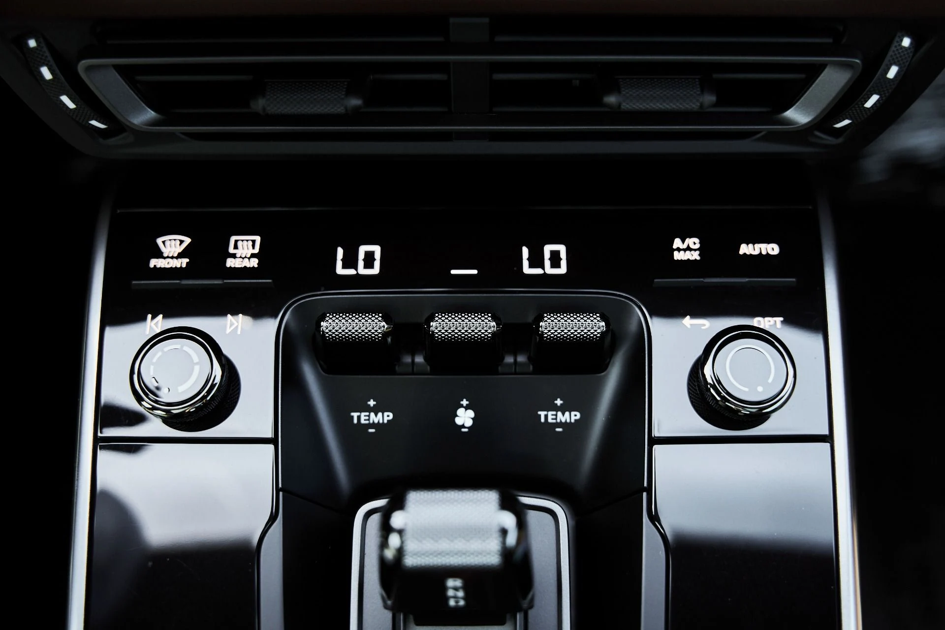 mph061_2480972795_Used_2020_Porsche_911_Carrera_4_S_1774720102_55a288a026