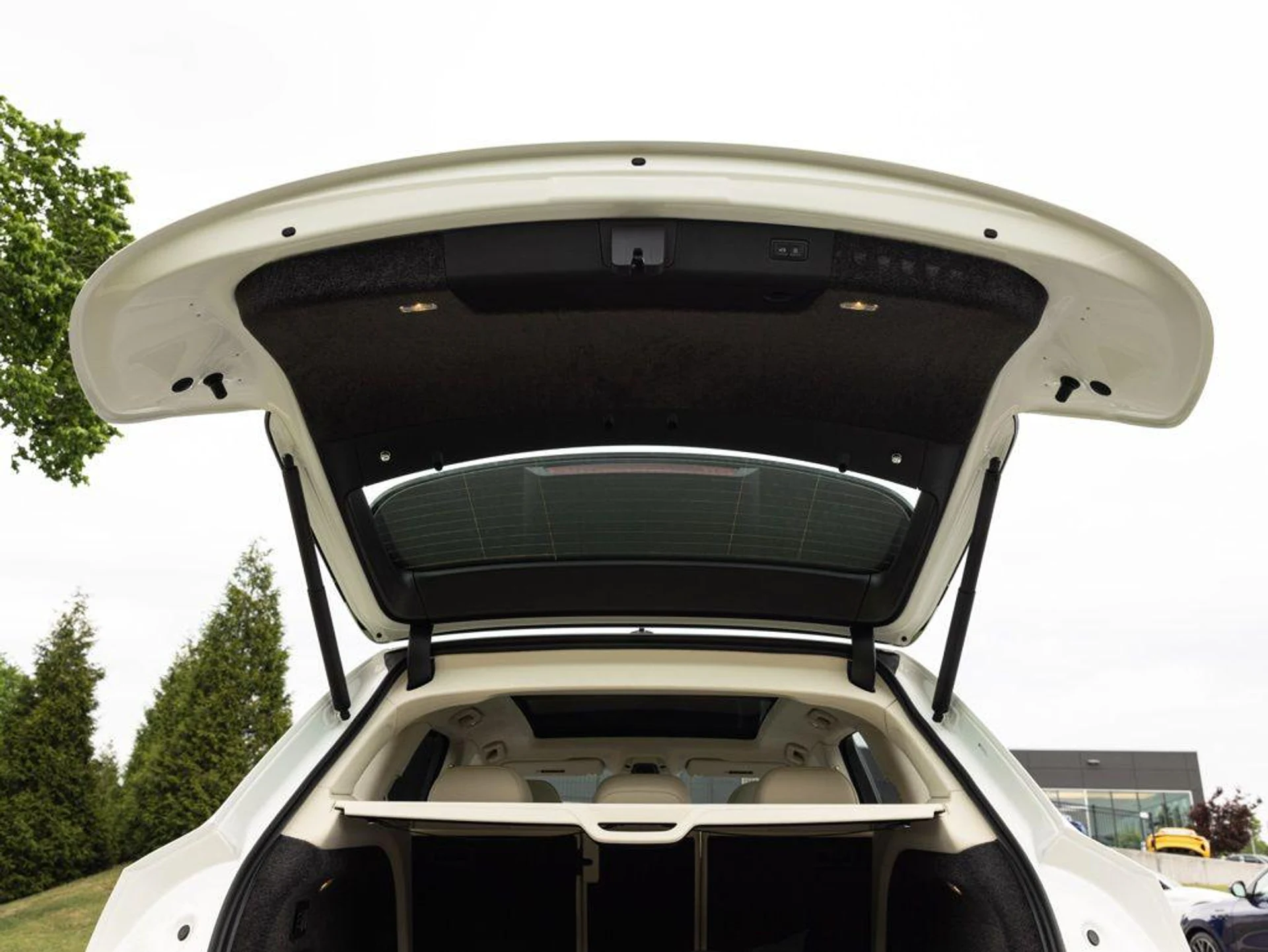 mph061_2575145657_514426018_69ef6f42b42b849f5deca222_2592df5592