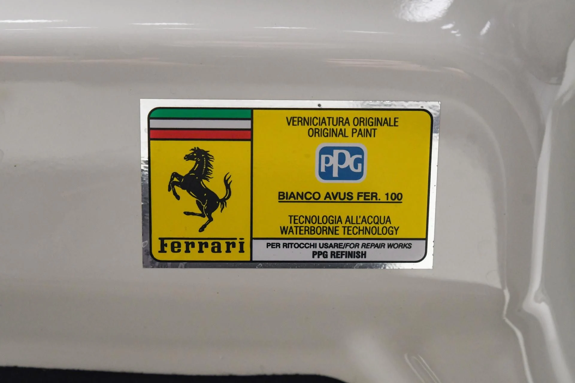 mph061_2726520430_Used_2022_Ferrari_812_GTS_1749716109_5eb4940724