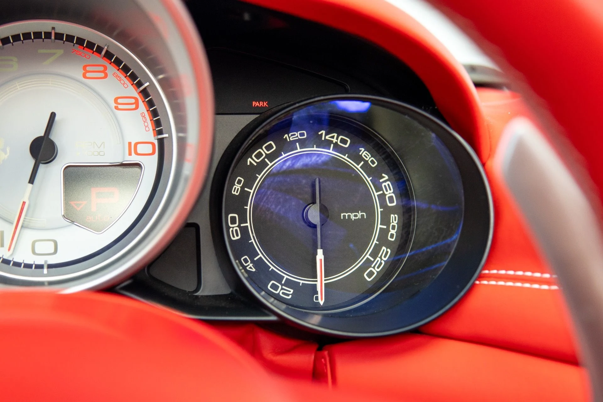 mph061_2771984468_Used_2017_Ferrari_California_T_1767901173_a1b73eab18