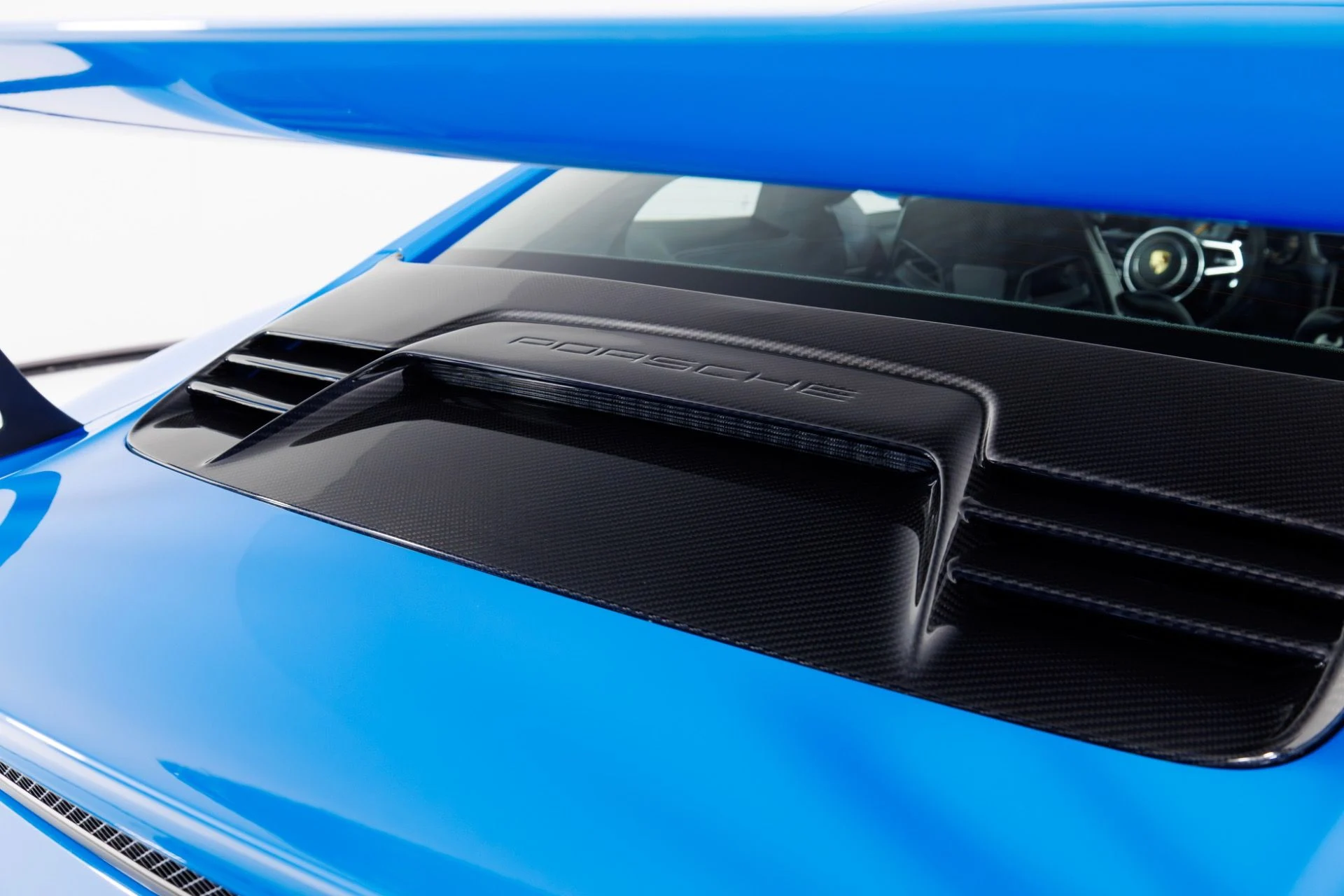 mph061_2838938299_Used_2016_Porsche_911_GT_3_RS_1769037894_29d5b1079e