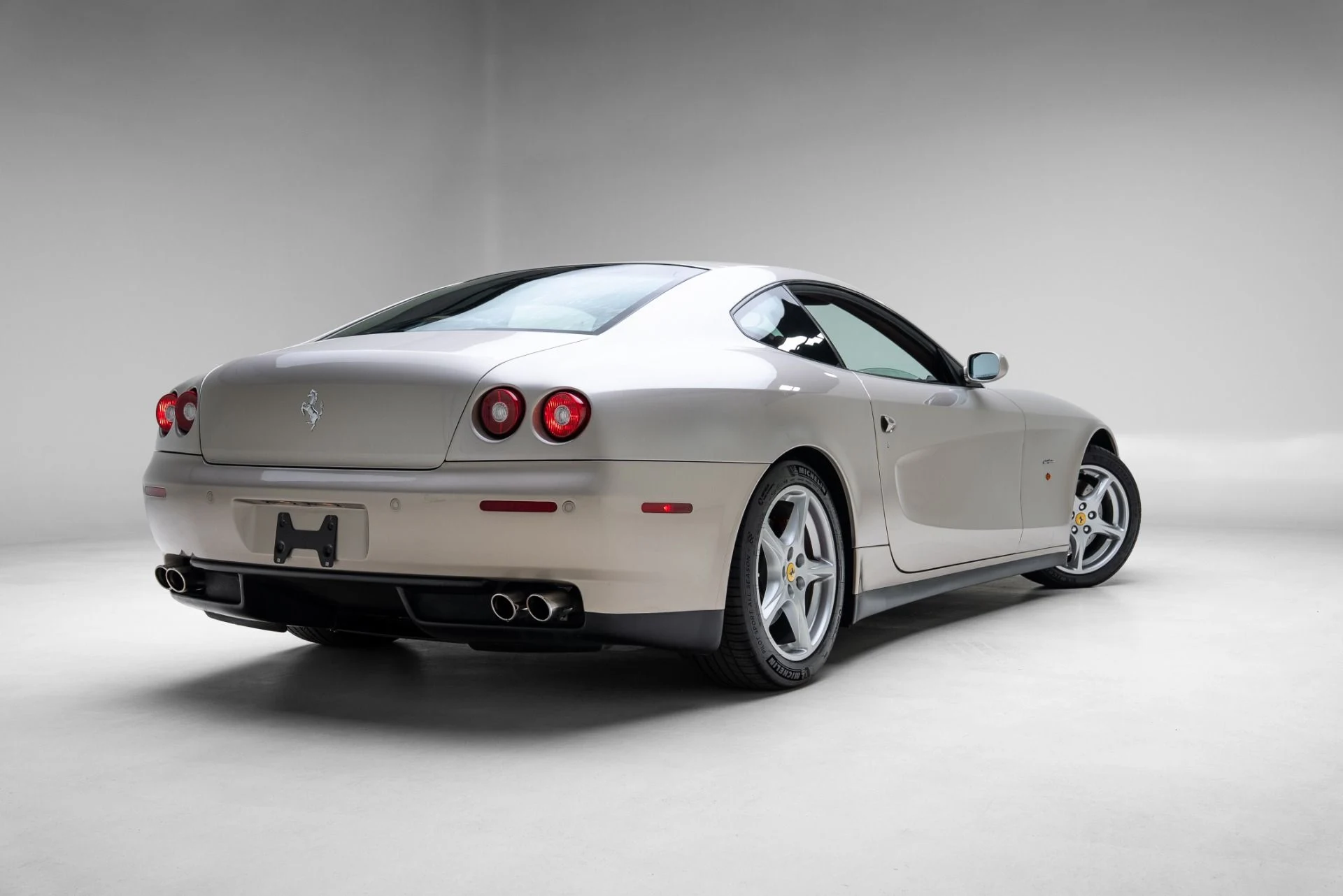 mph061_2911047471_Used_2005_Ferrari_612_Scaglietti_1774650455_9b2946e046