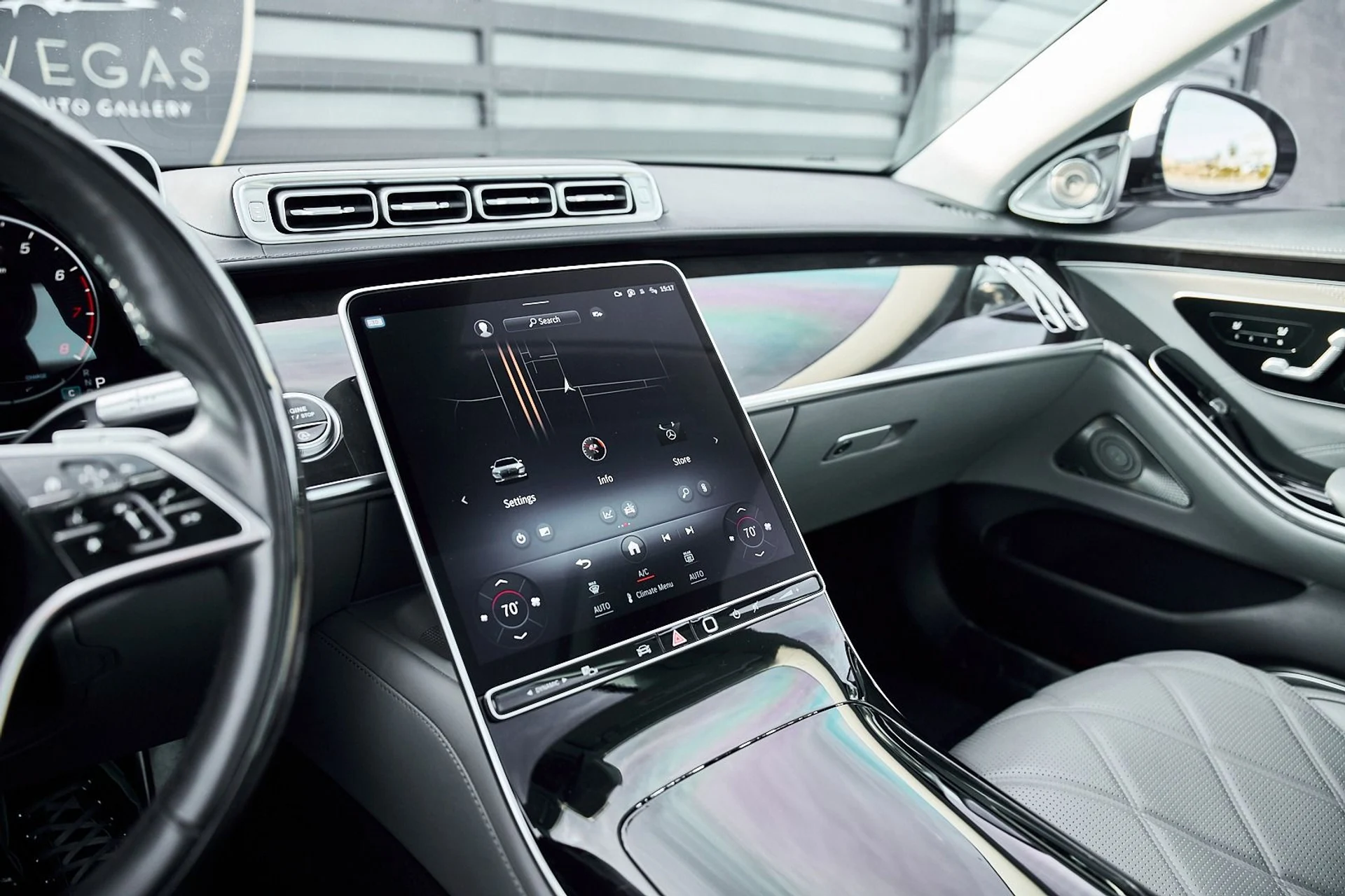 mph061_2911602155_Used_2021_Mercedes_Benz_S_Class_Maybach_S_580_1771643119_17857bc894