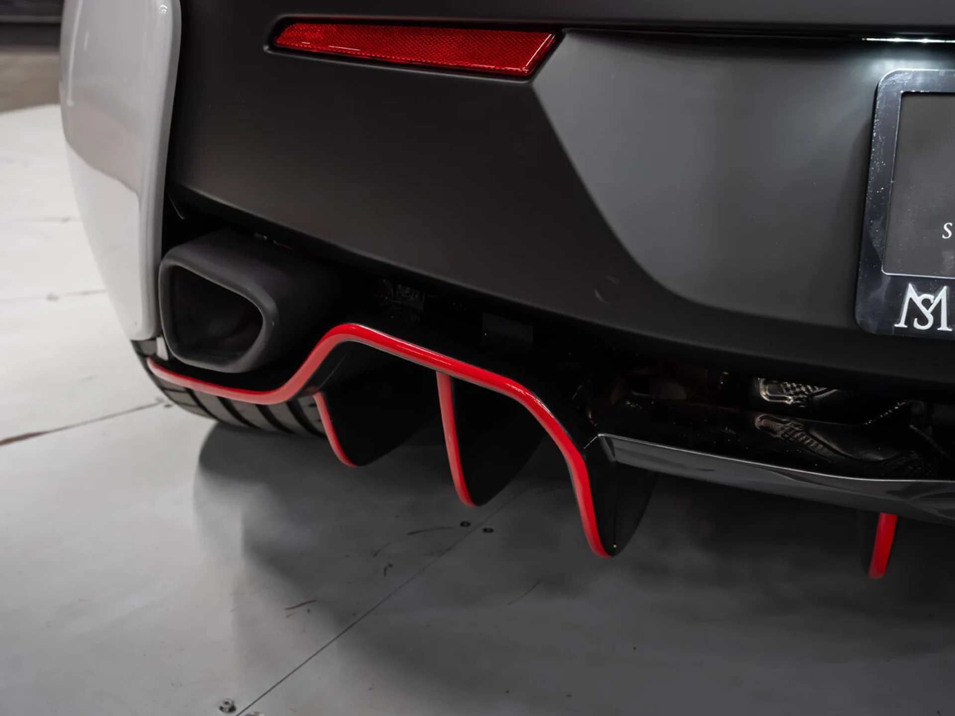 mph061_2915998500_mclaren_570s_2017_61c2c05917
