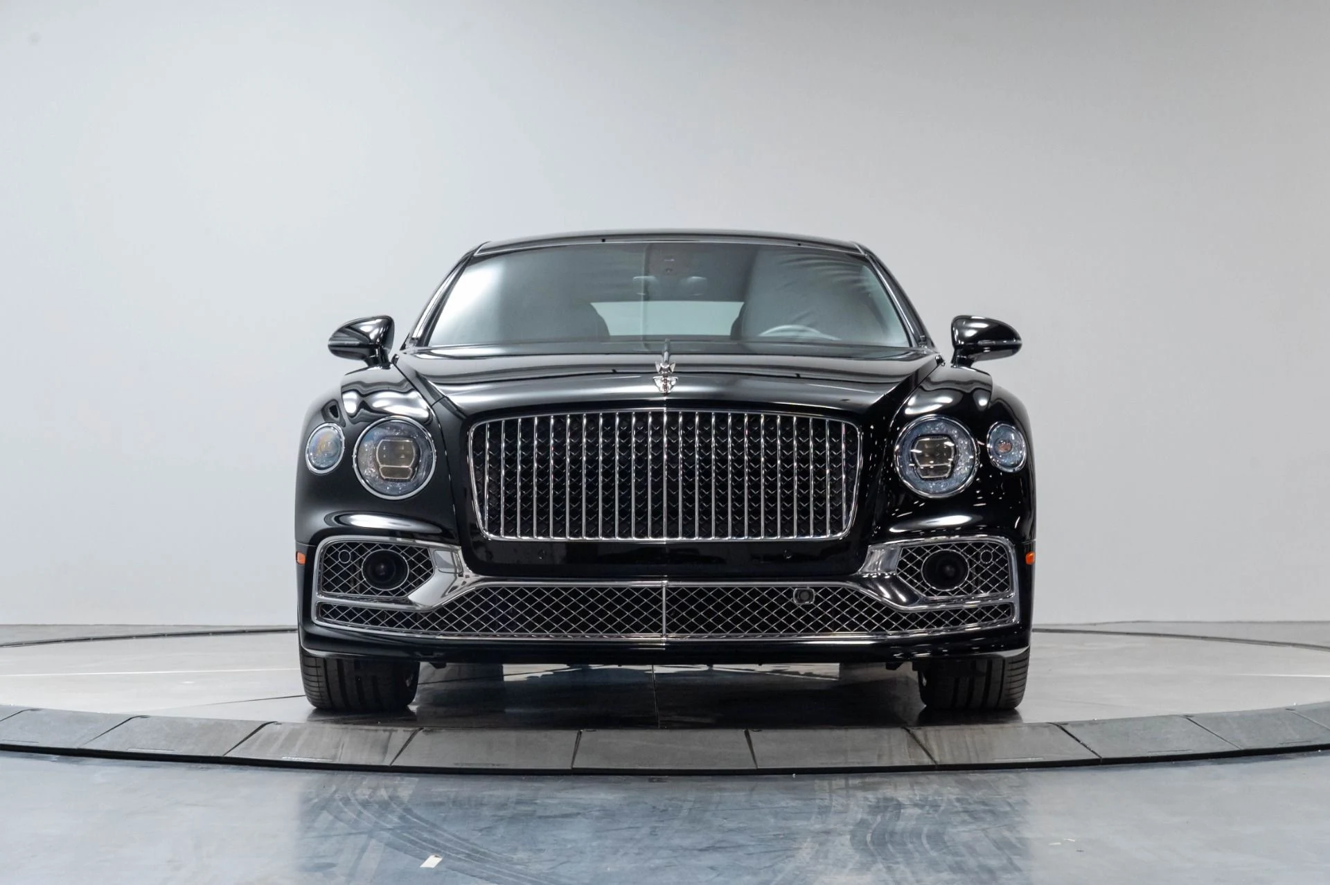 mph061_2933867422_Used_2020_Bentley_Flying_Spur_W12_1785337642_220aa91990