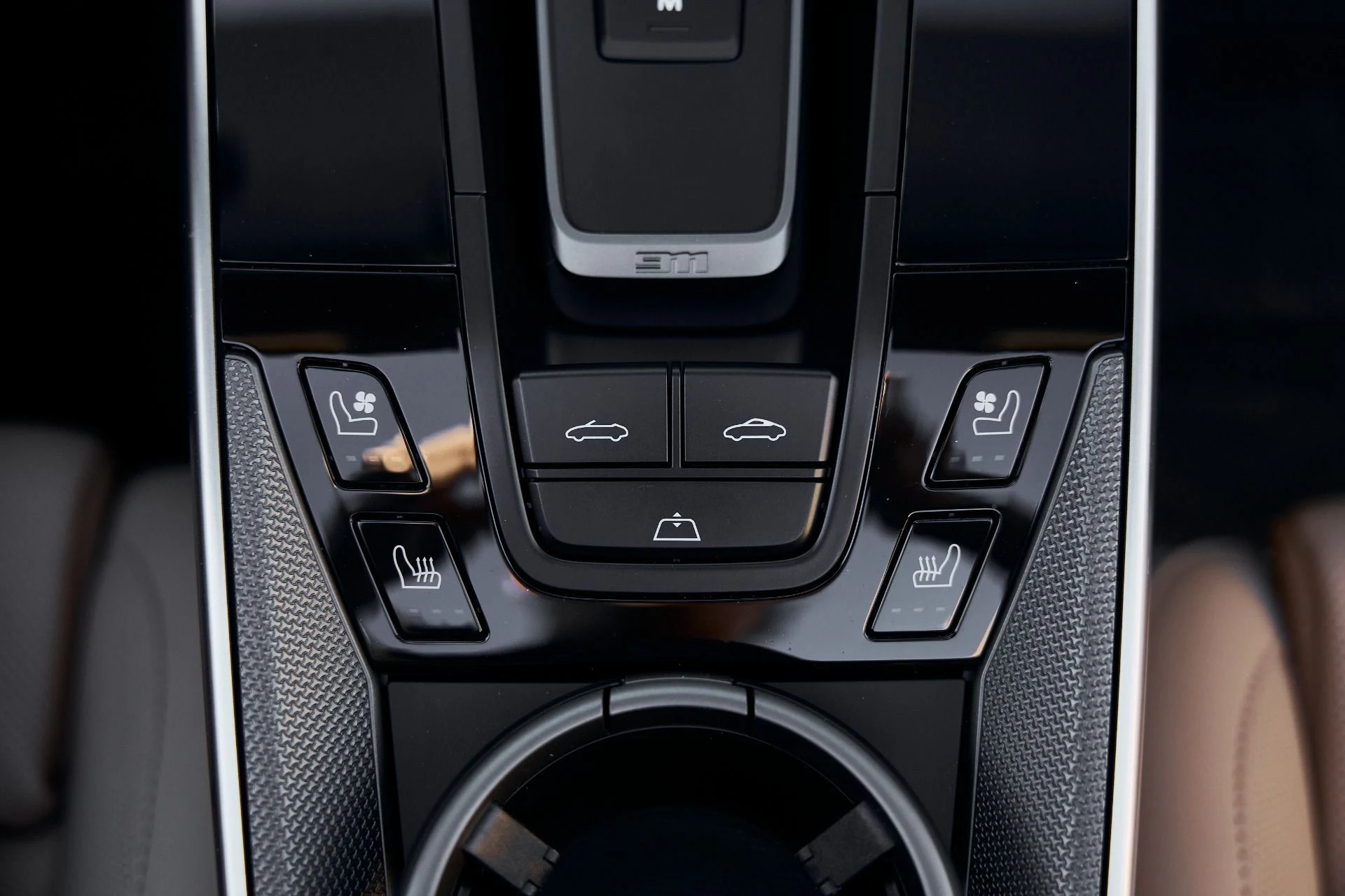 mph061_2939777300_Used_2024_Porsche_911_Turbo_1768616417_d607ffbfa5