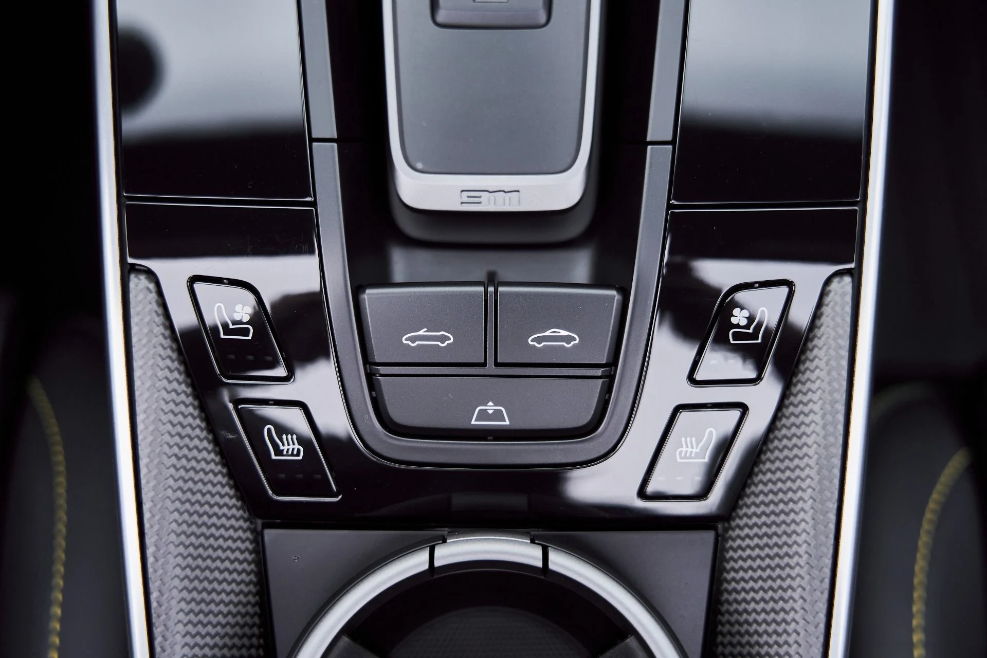 mph061_298630726_Used_2025_Porsche_911_Turbo_S_1770776379_4a73832ff3