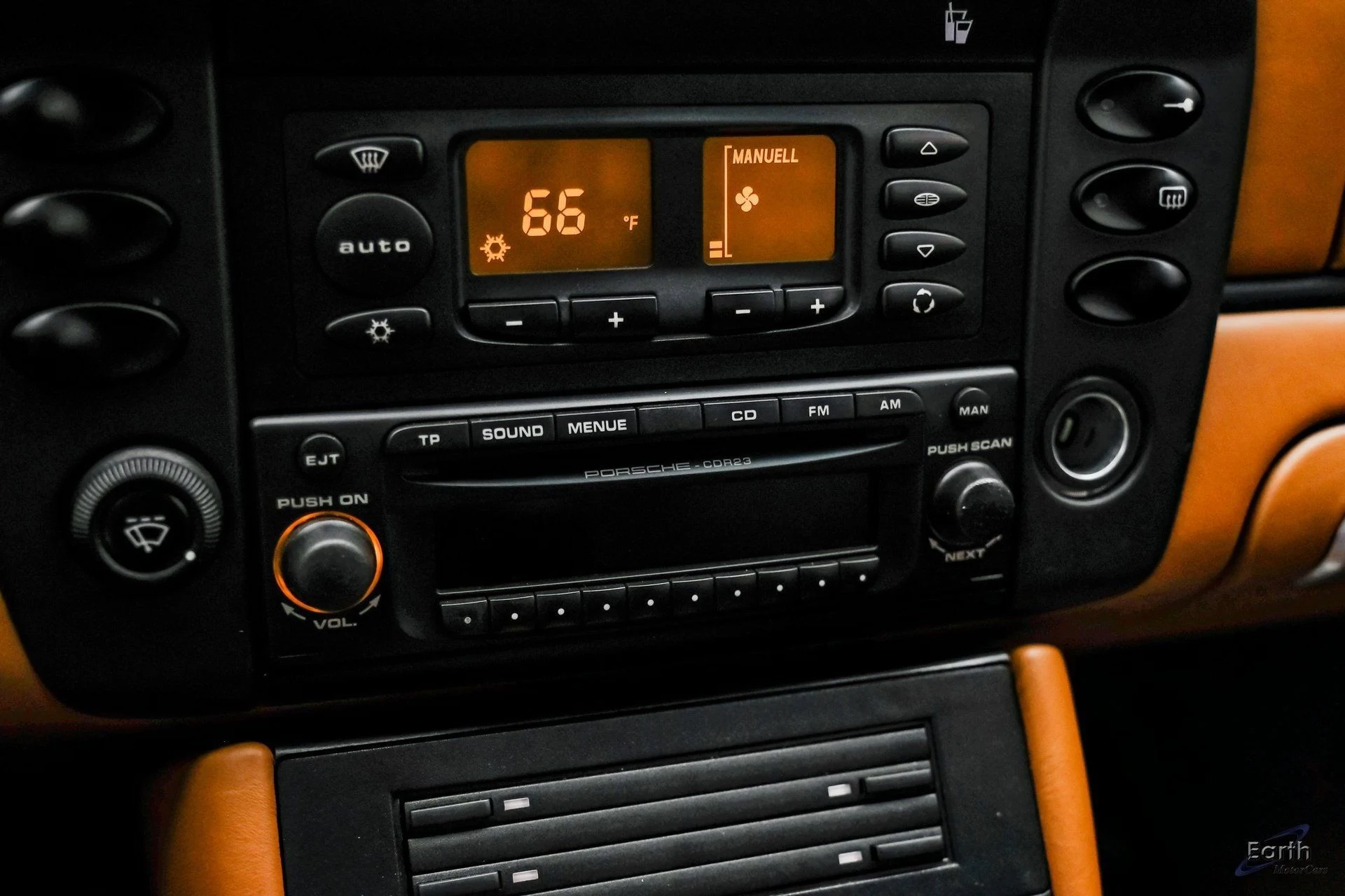 mph061_3010081151_827b23ac76dda55866ff30d530215e97x_6cd0c8a71d