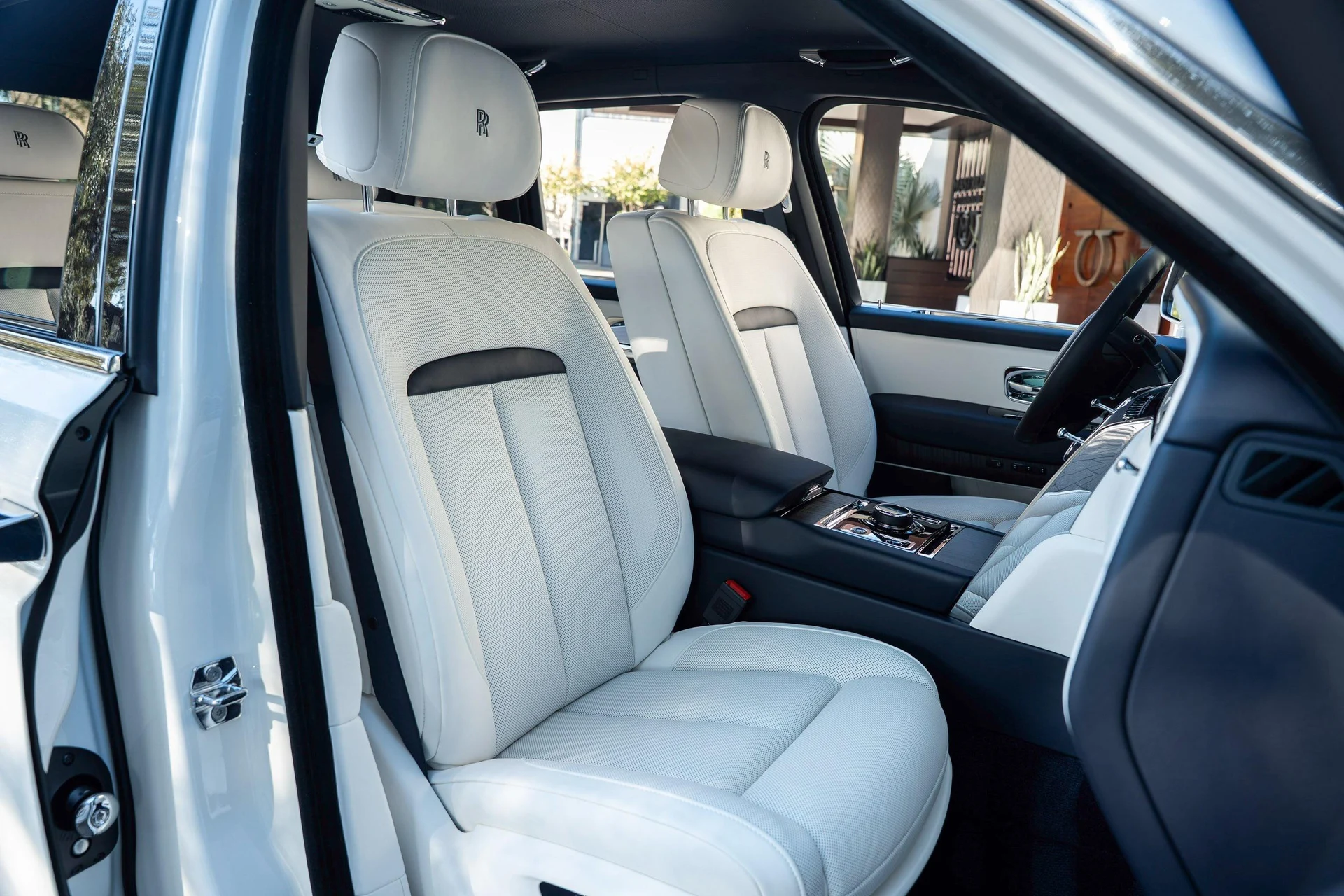 mph061_3023411300_476162068_695cc70f8f3ee920bf5188f2_dfffdbdcbe