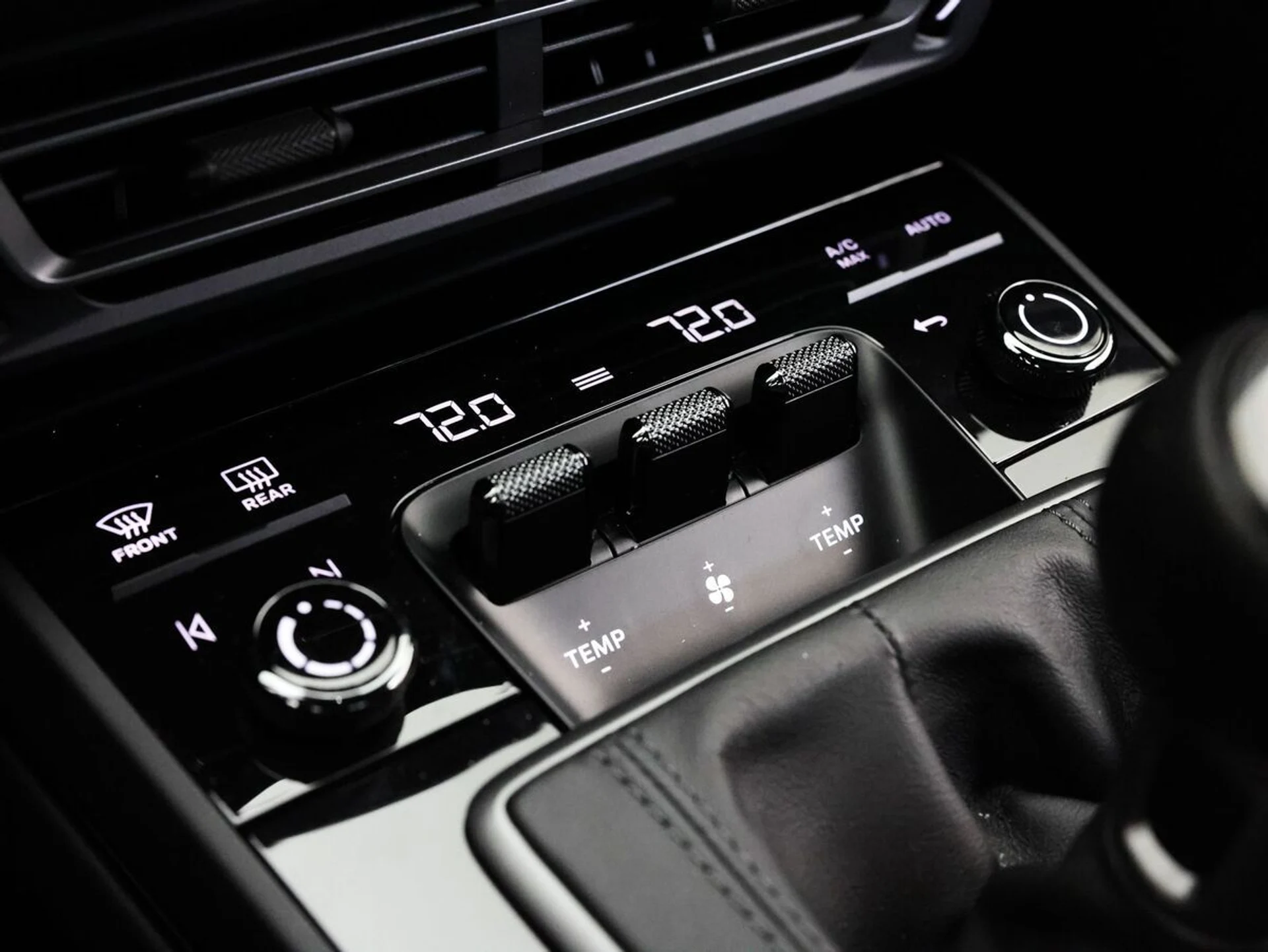 mph061_3028330137_eq1hmfte7owb1u24y74g1sq1h779_fcb917800f