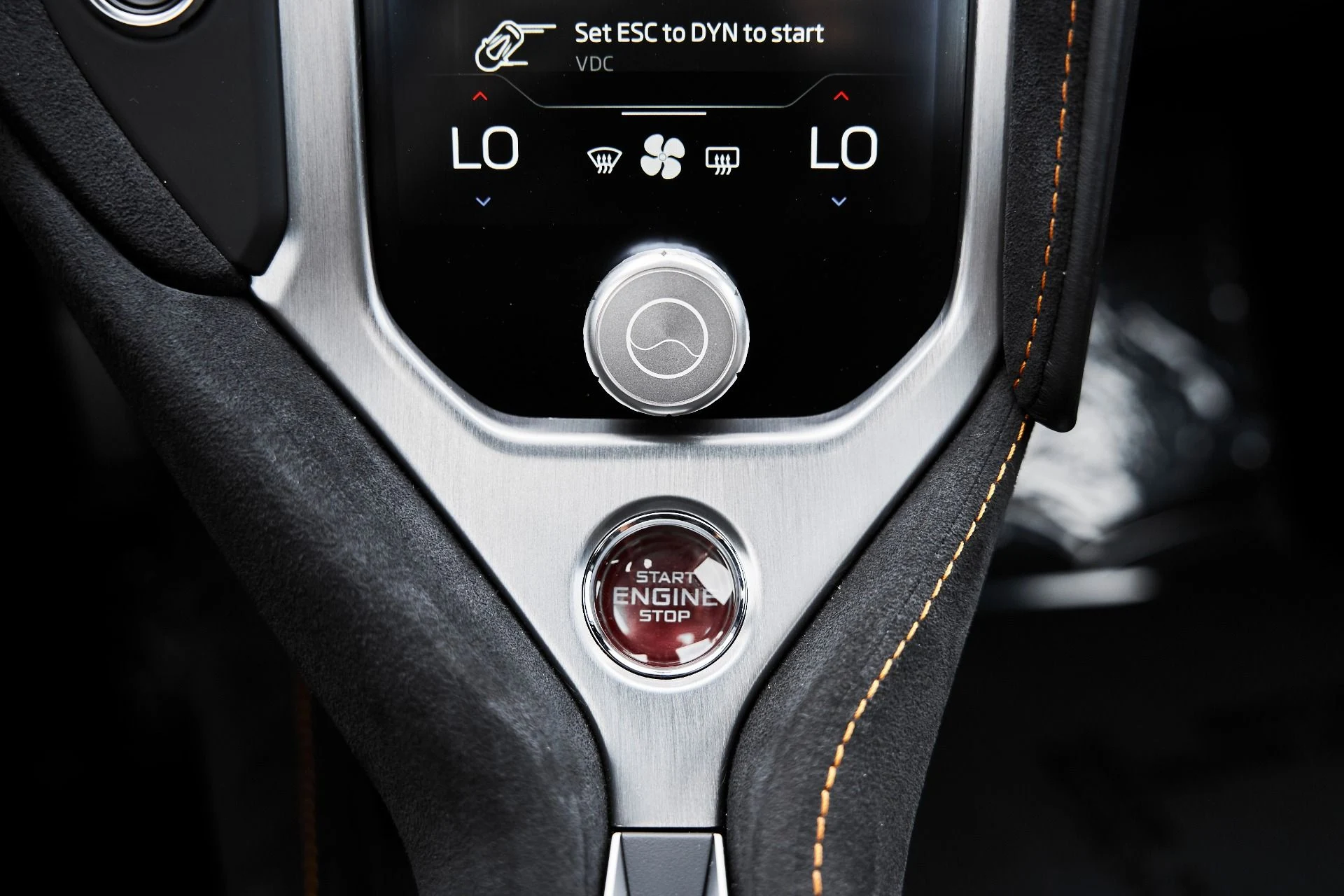 mph061_304649580_Used_2024_Mc_Laren_750_S_1775006108_14cc8c18c6