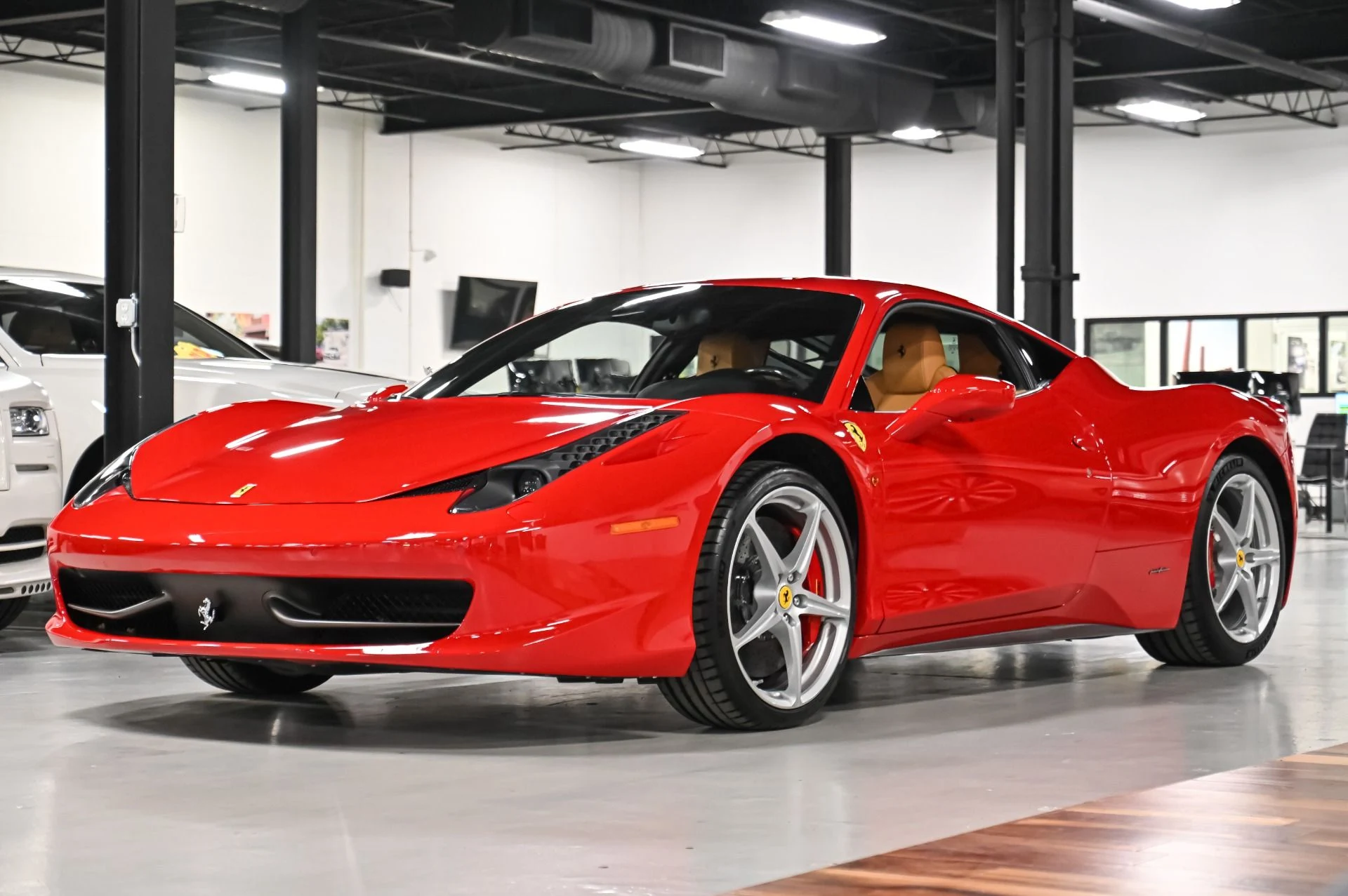 mph061_3089311644_Used_2013_Ferrari_458_Italia_1755017599_c3ee0bc4a9