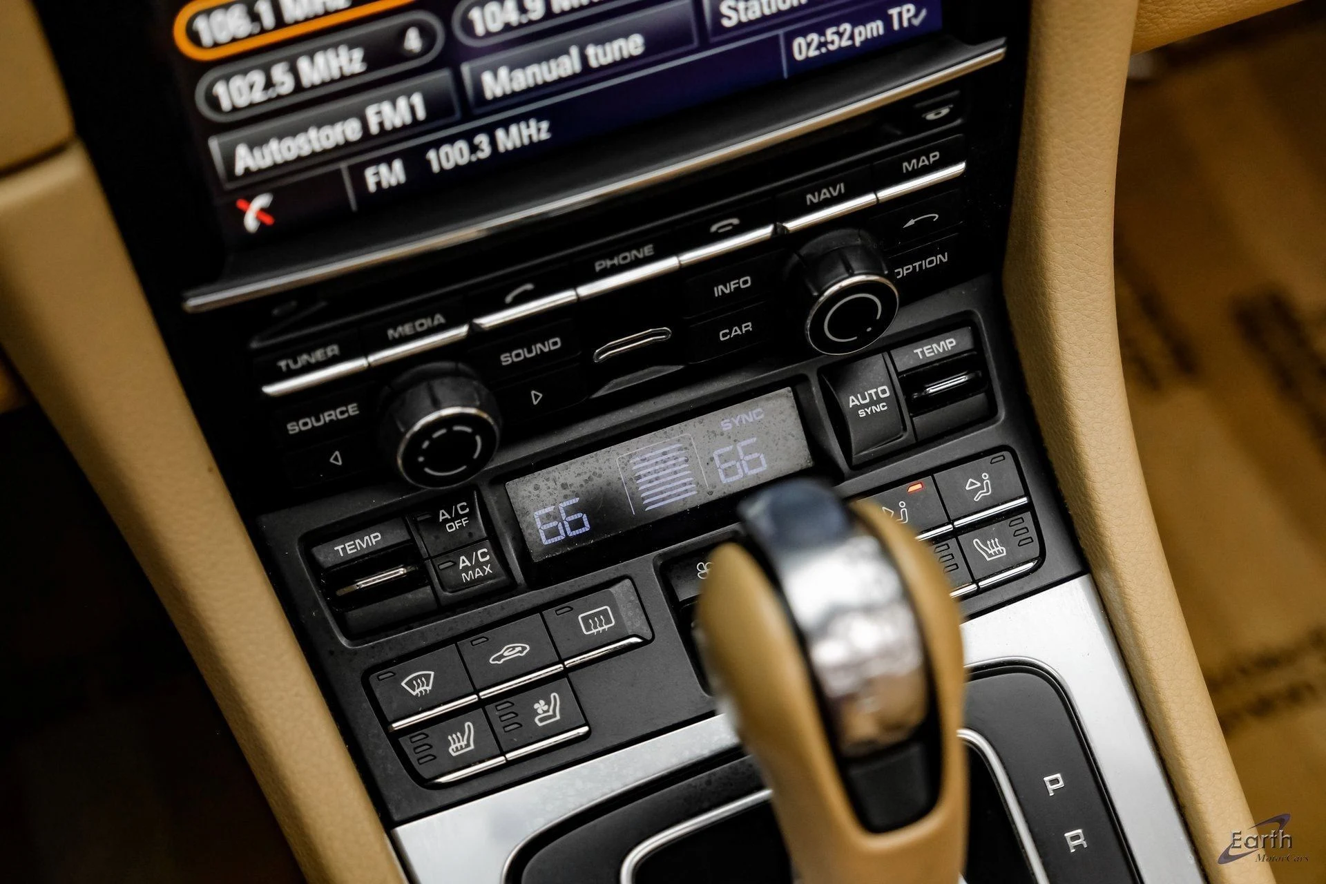 mph061_3185720182_adc1e5e19bc33fd3d14a0190bcd232cbx_39547dc75b