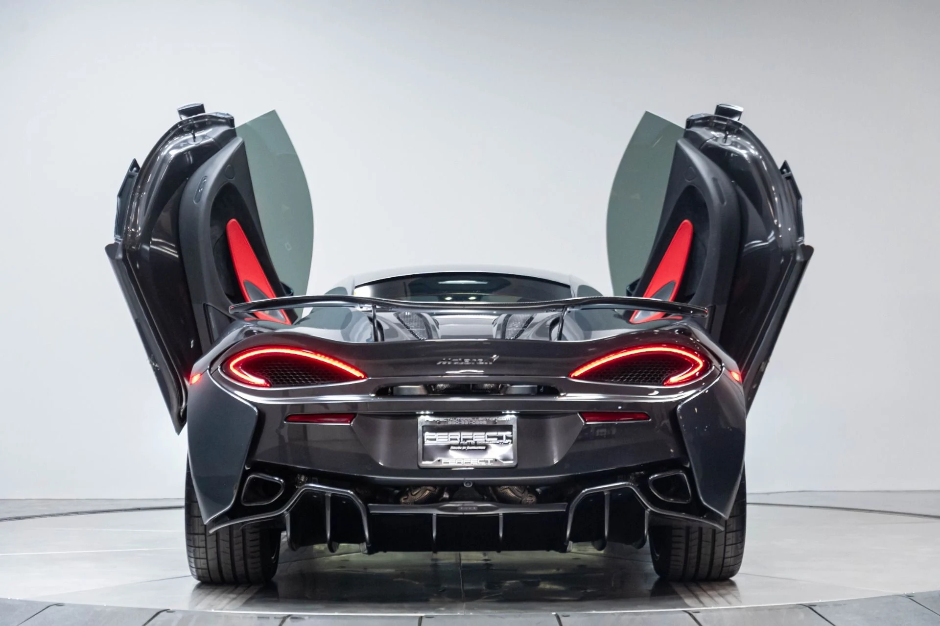 mph061_3207083277_Used_2019_Mc_Laren_570_S_1783628285_27c44cd3a7