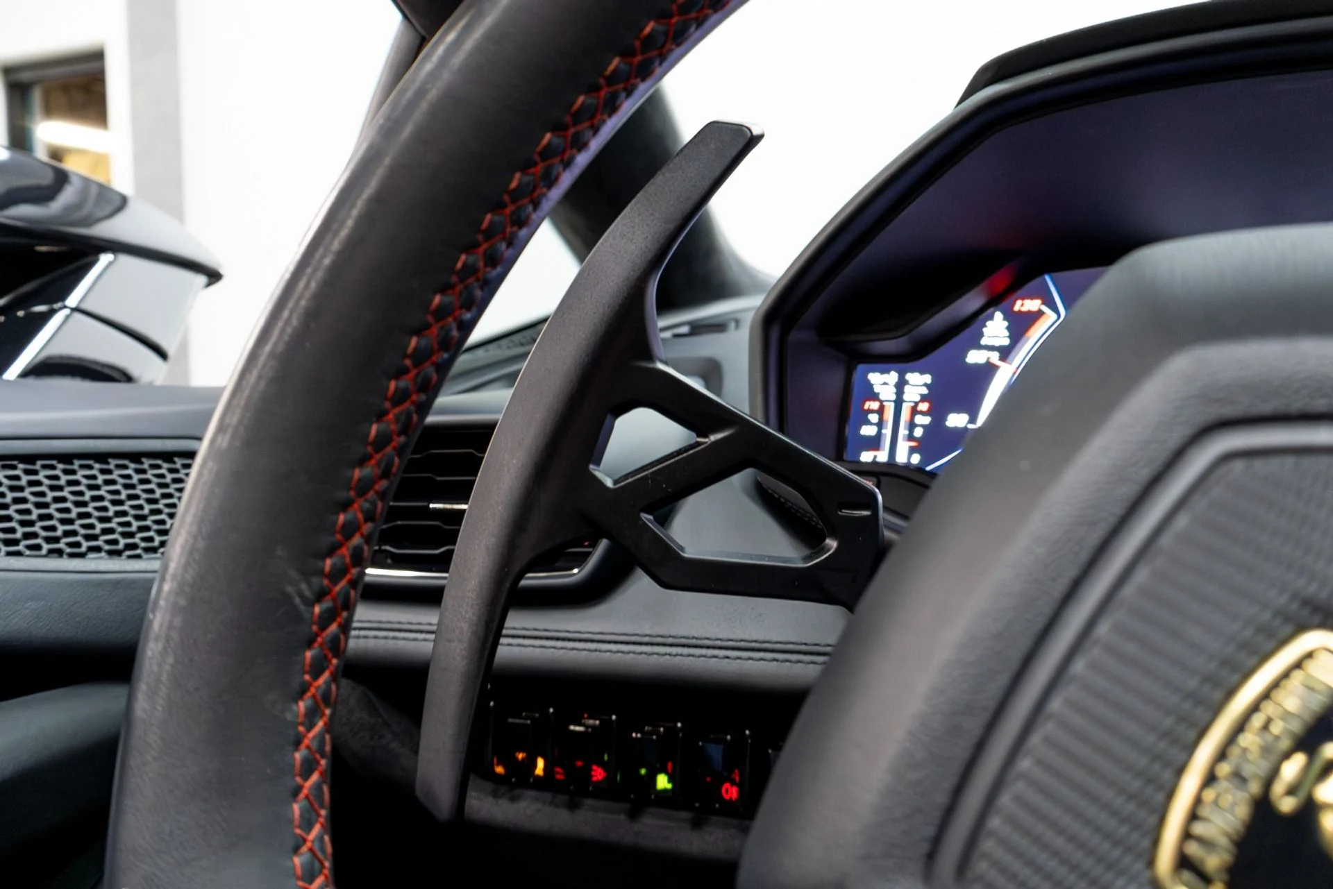 mph061_3243327964_Used_2020_Lamborghini_Huracan_EVO_1774302788_717c75bdbd