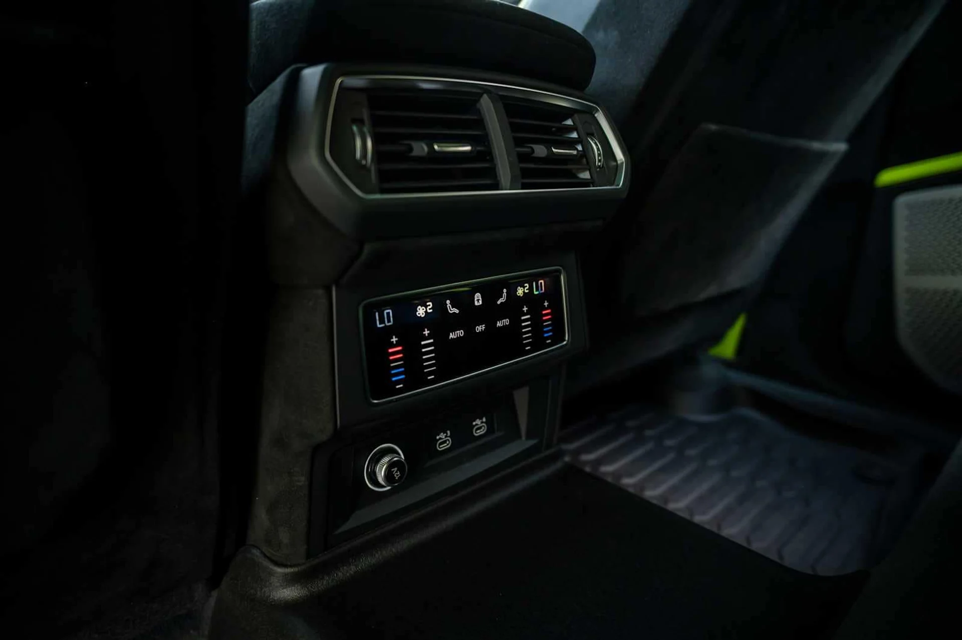 mph061_3250434566_d50c607b9882333d43d31d486c362c89x_dc1778144c