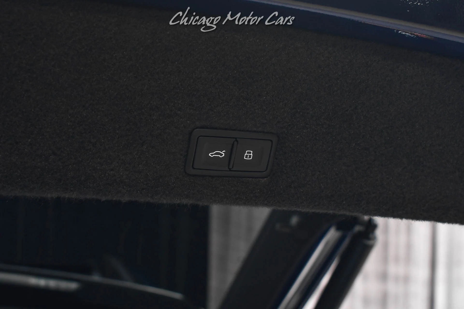 mph061_3303223384_13390_p62_l_74c88dc900