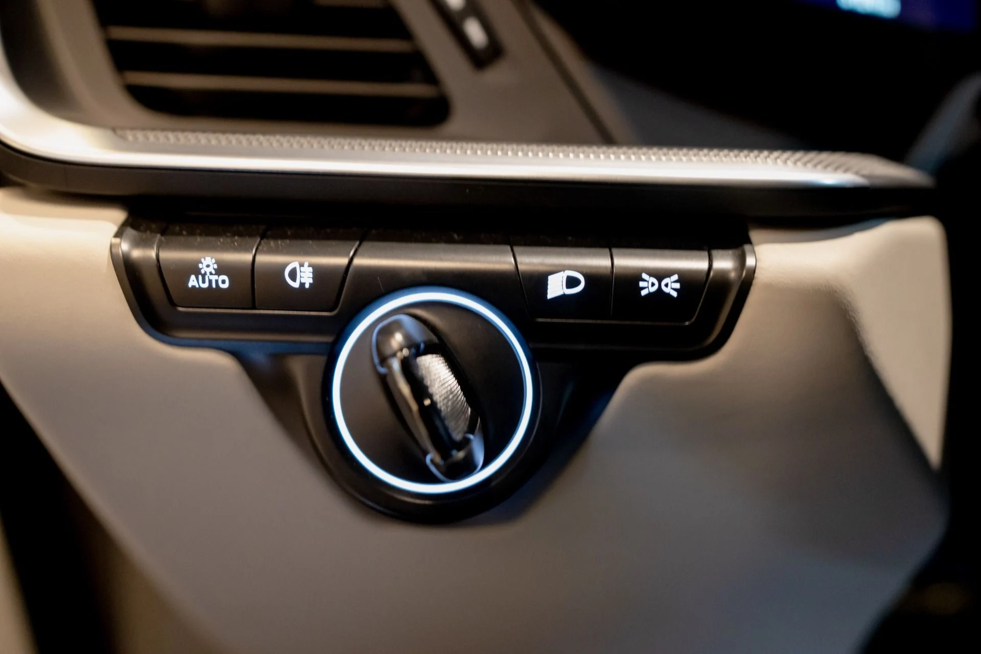 mph061_3363248677_Used_2023_Porsche_911_Turbo_S_1778189282_a7bdece6e4