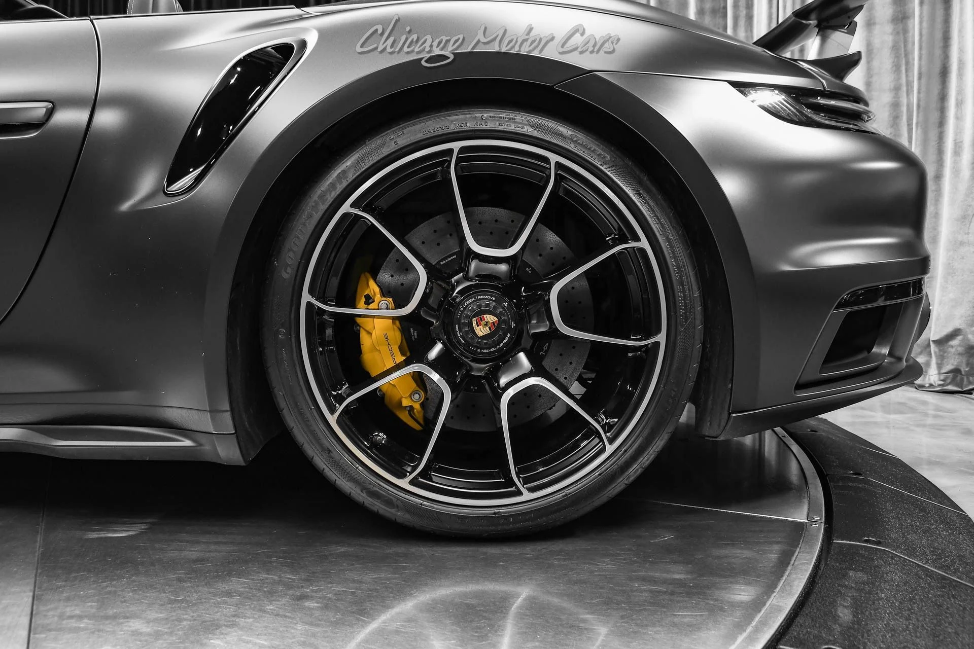 mph061_3457698879_10951_p62_l_a749c351c9