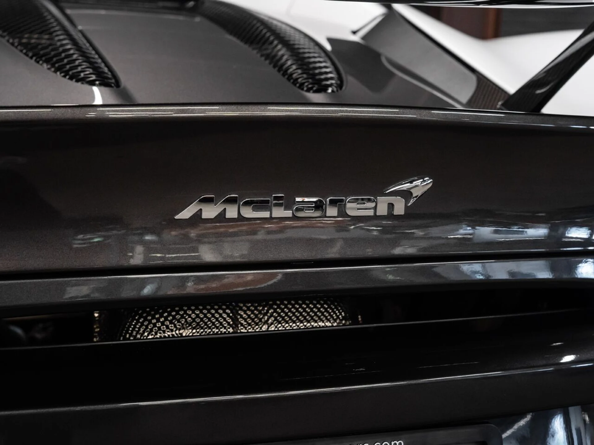 mph061_3487440604_mclaren_570s_2019_cd8f68ad19