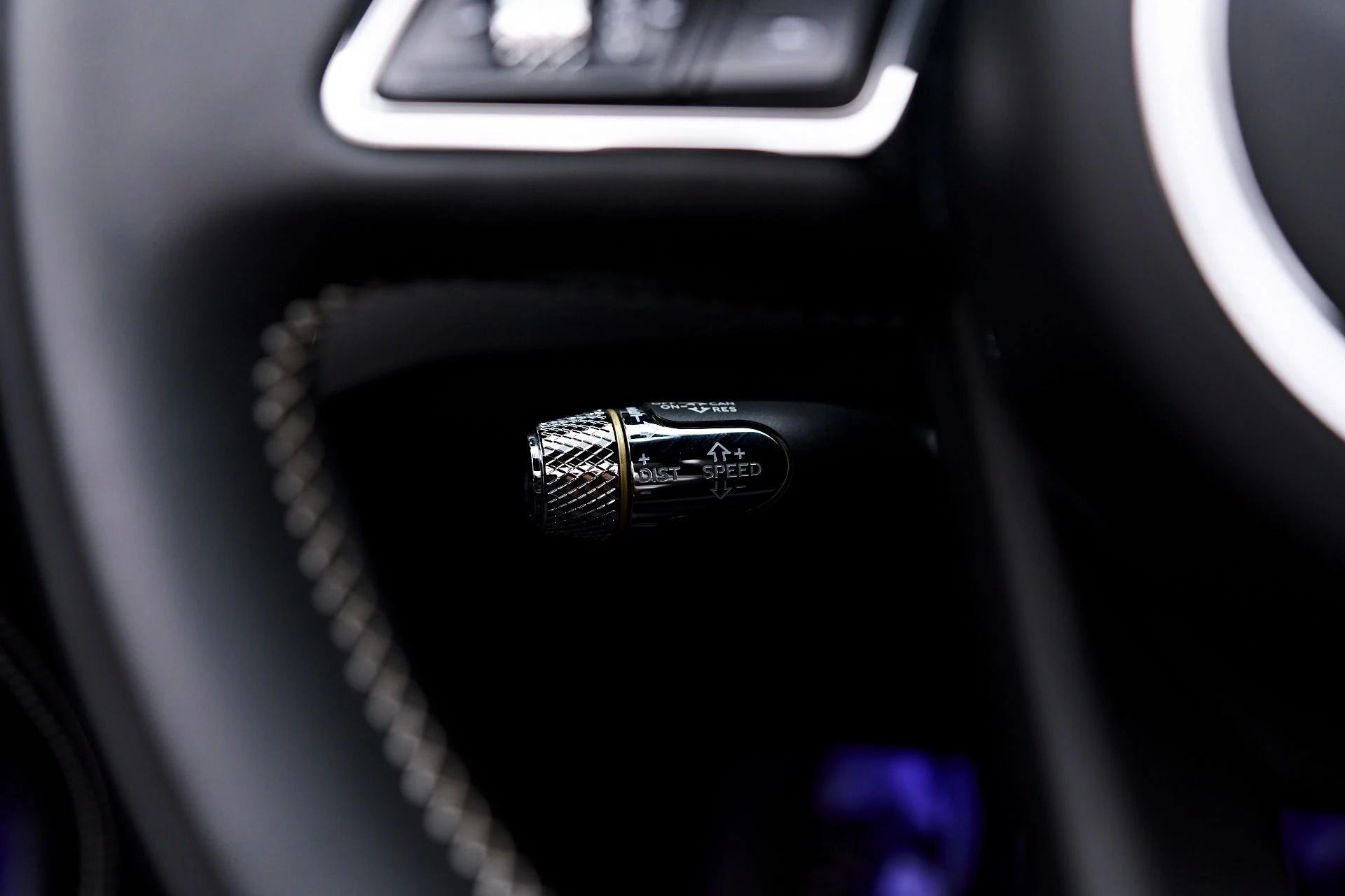 mph061_3505039990_Used_2023_Bentley_Continental_GT_Azure_1757028983_38d8f49a90
