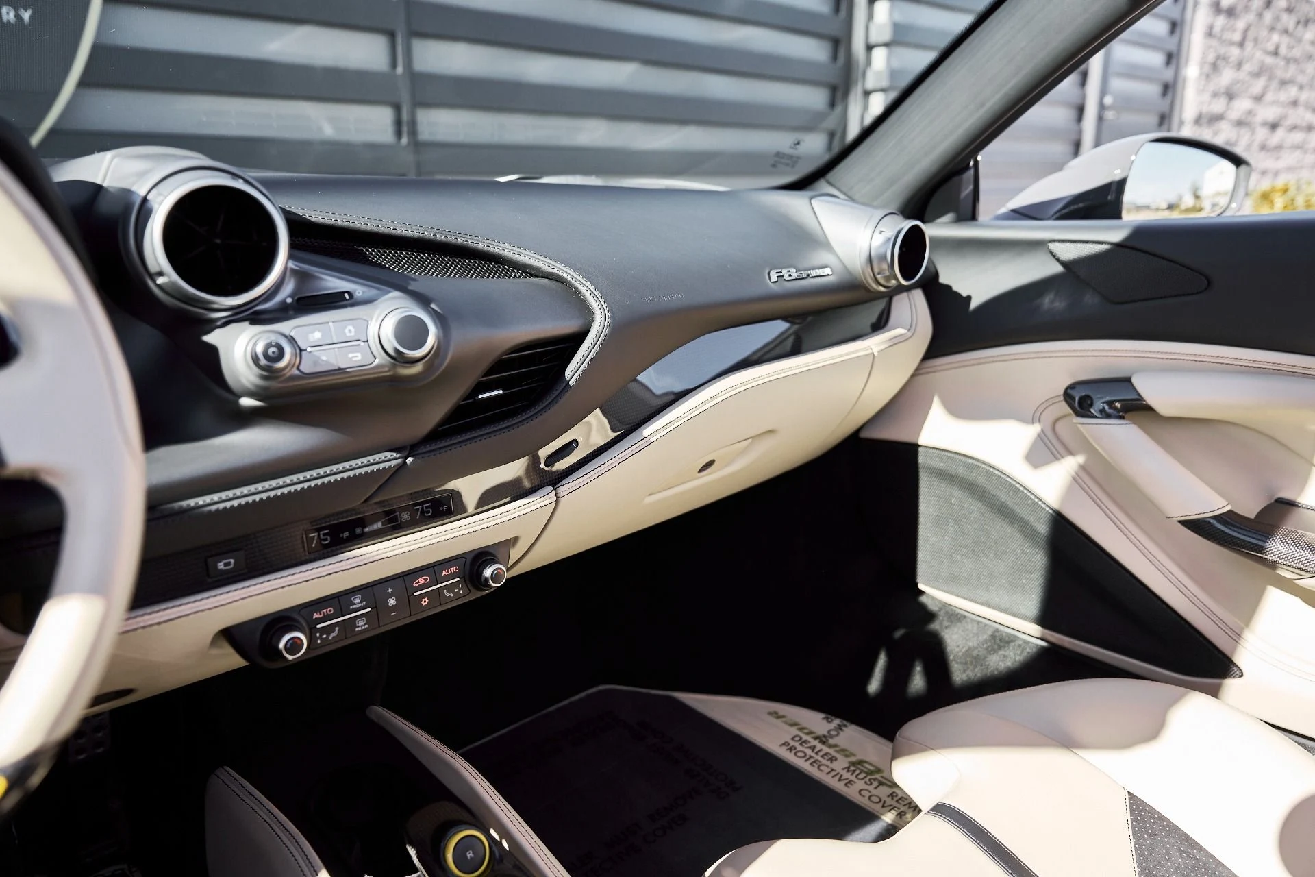 mph061_3515526643_Used_2022_Ferrari_F8_Spider_Base_1768868480_3507081457