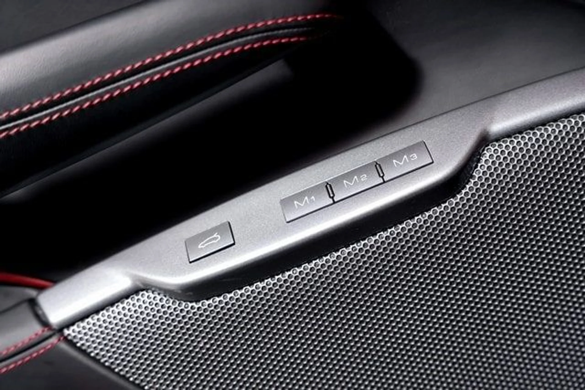 mph061_3560144705_94877c6196978c465182adcbdc1be414x_37439615a8