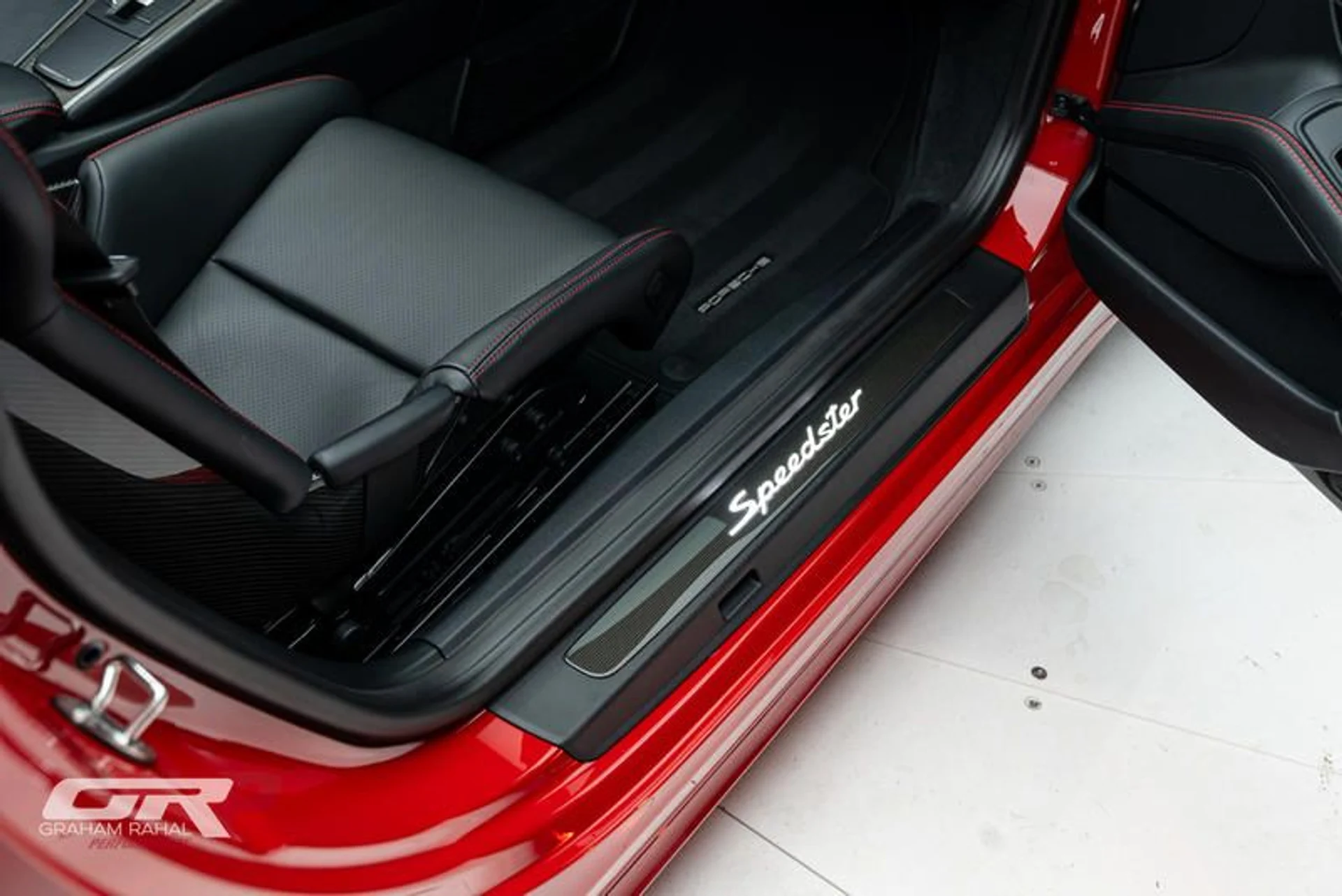 mph061_3592059415_1_AD_63304_8626_4_CC_2_9_A1_F_75_CFA_0_EC_7_AB_7_89c0b1b201