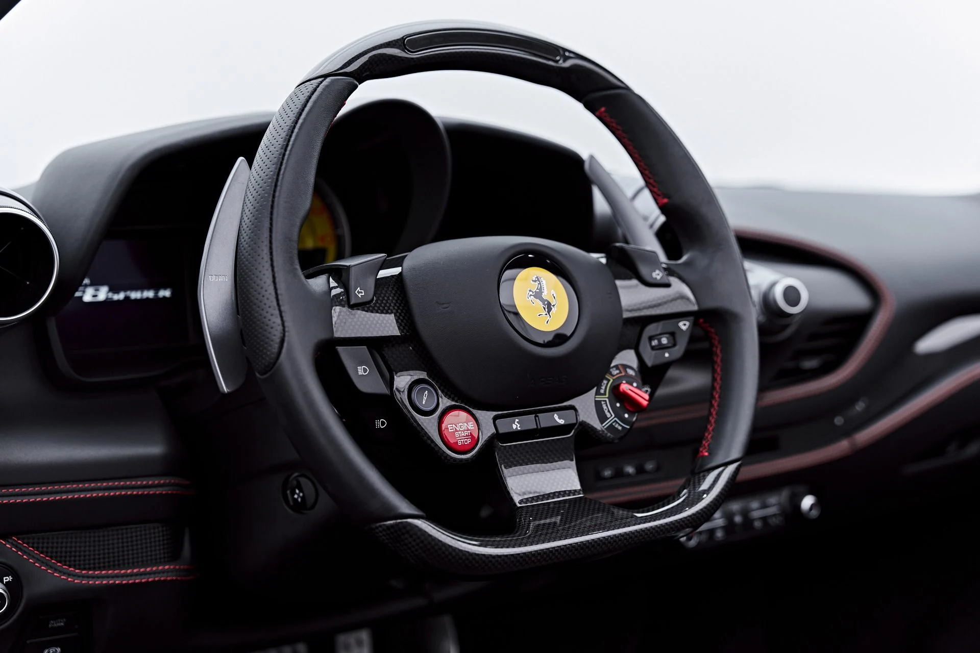 mph061_3598075857_Used_2022_Ferrari_F8_Spider_Base_1785538860_ddeaac9a06