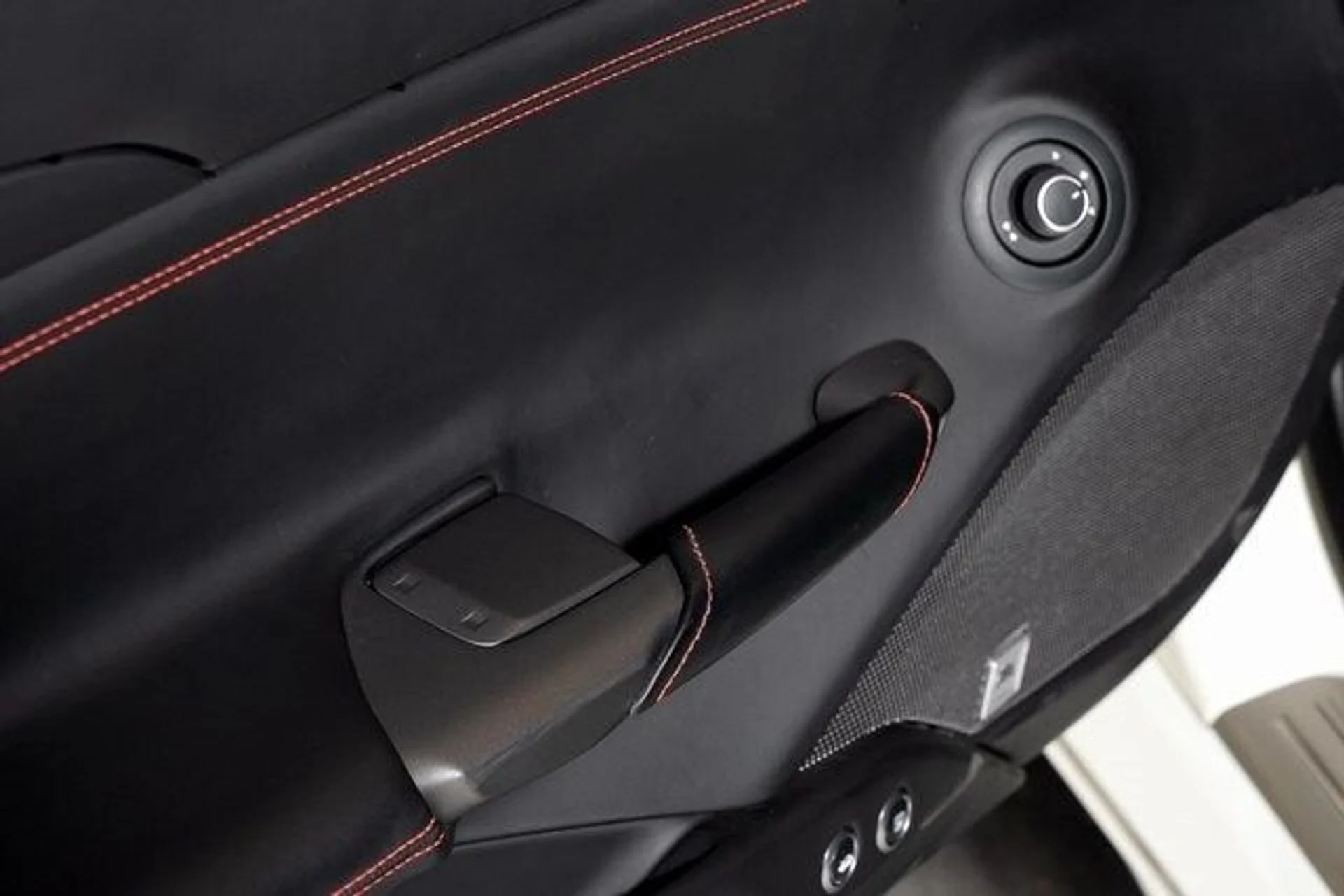 mph061_3733895191_9f0fc93b277c46eebe98f17277c8f433x_f9d7302ed3